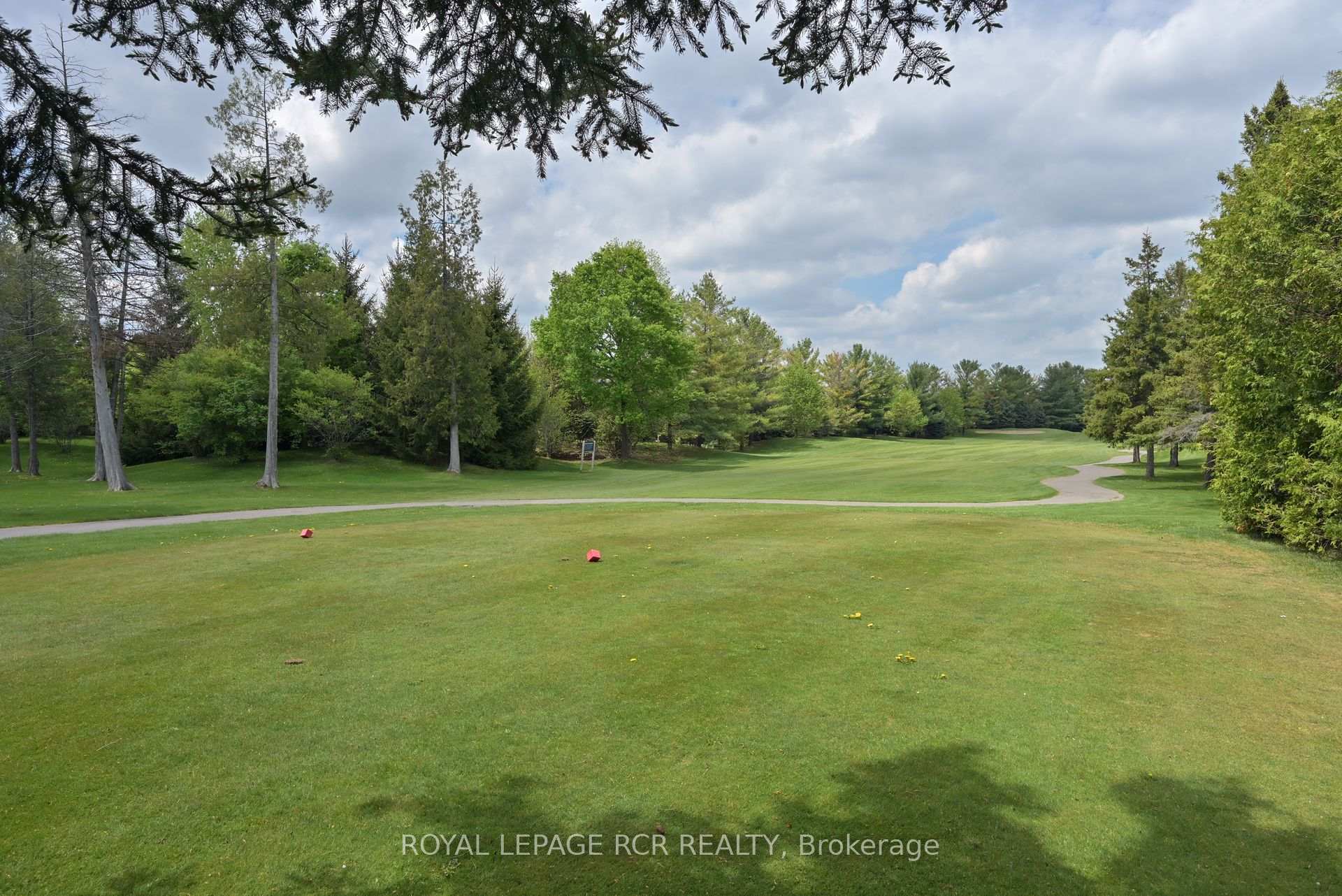 Photo 41 of 10 Forest Link, New Tecumseth, Alliston — HOMEH