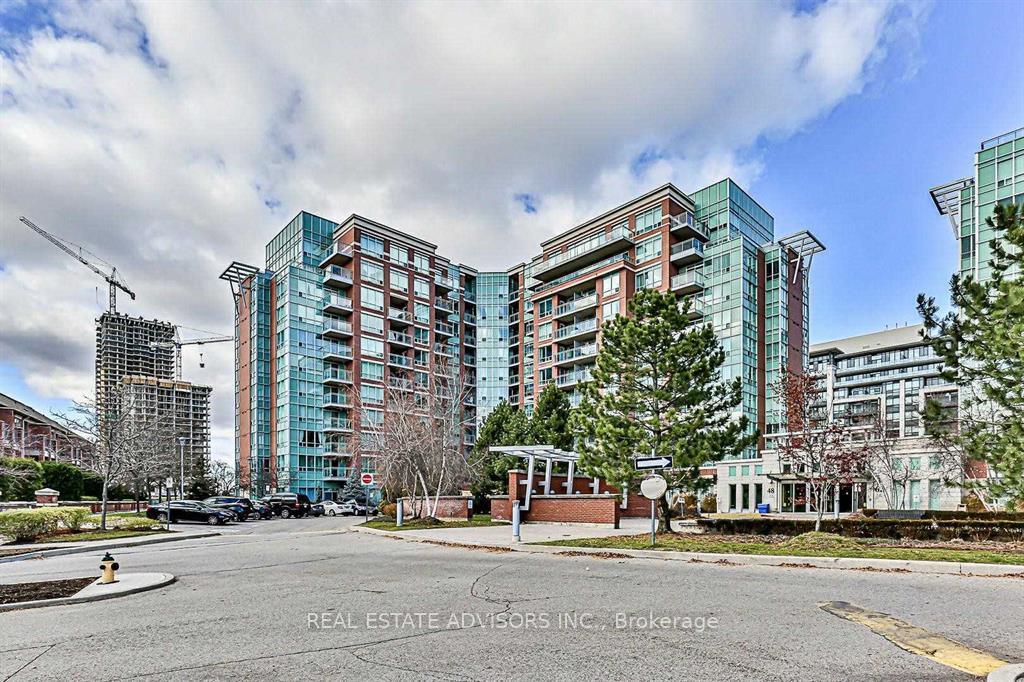 Photo 2 of Unit #117, 48 Suncrest Boulevard, Markham, Commerce Valley — HOMEH