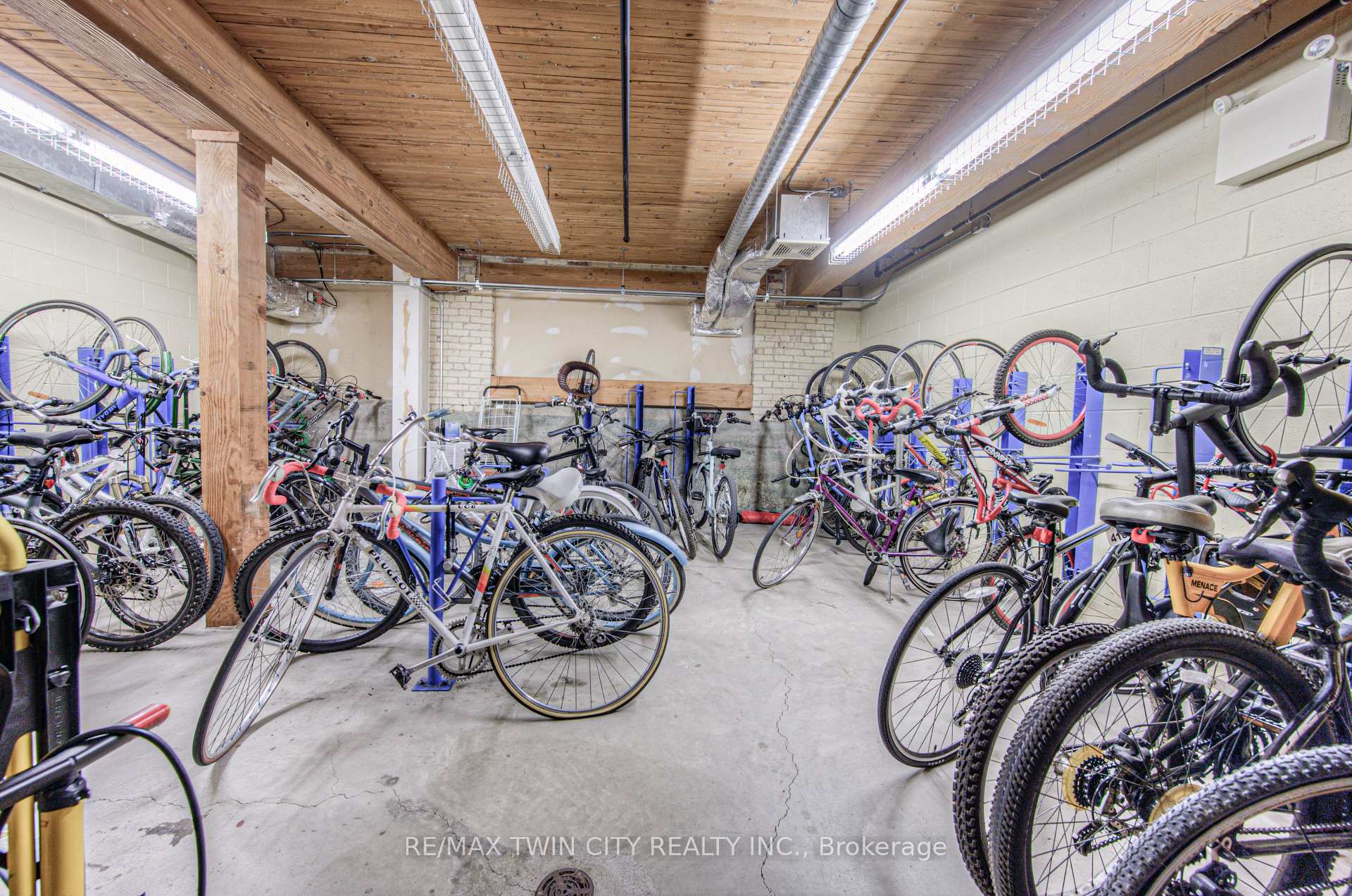 Photo 23 of Unit 608, 120 Mansion Street, Kitchener — HOMEH