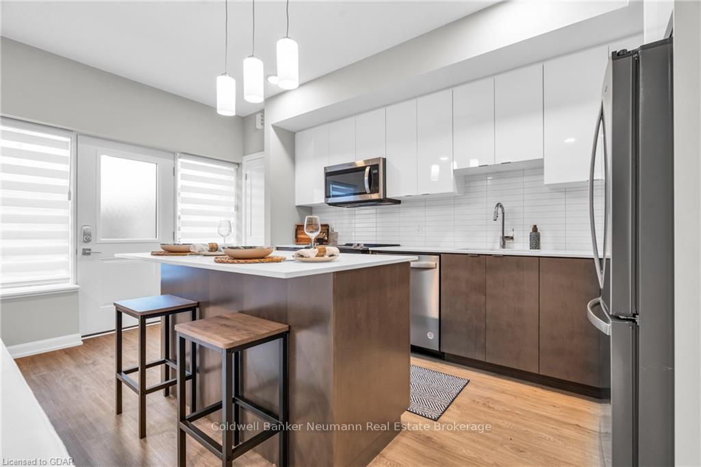 Photo 13 of Unit 416, 708 Woolwich Street, Guelph, Riverside Park — HOMEH