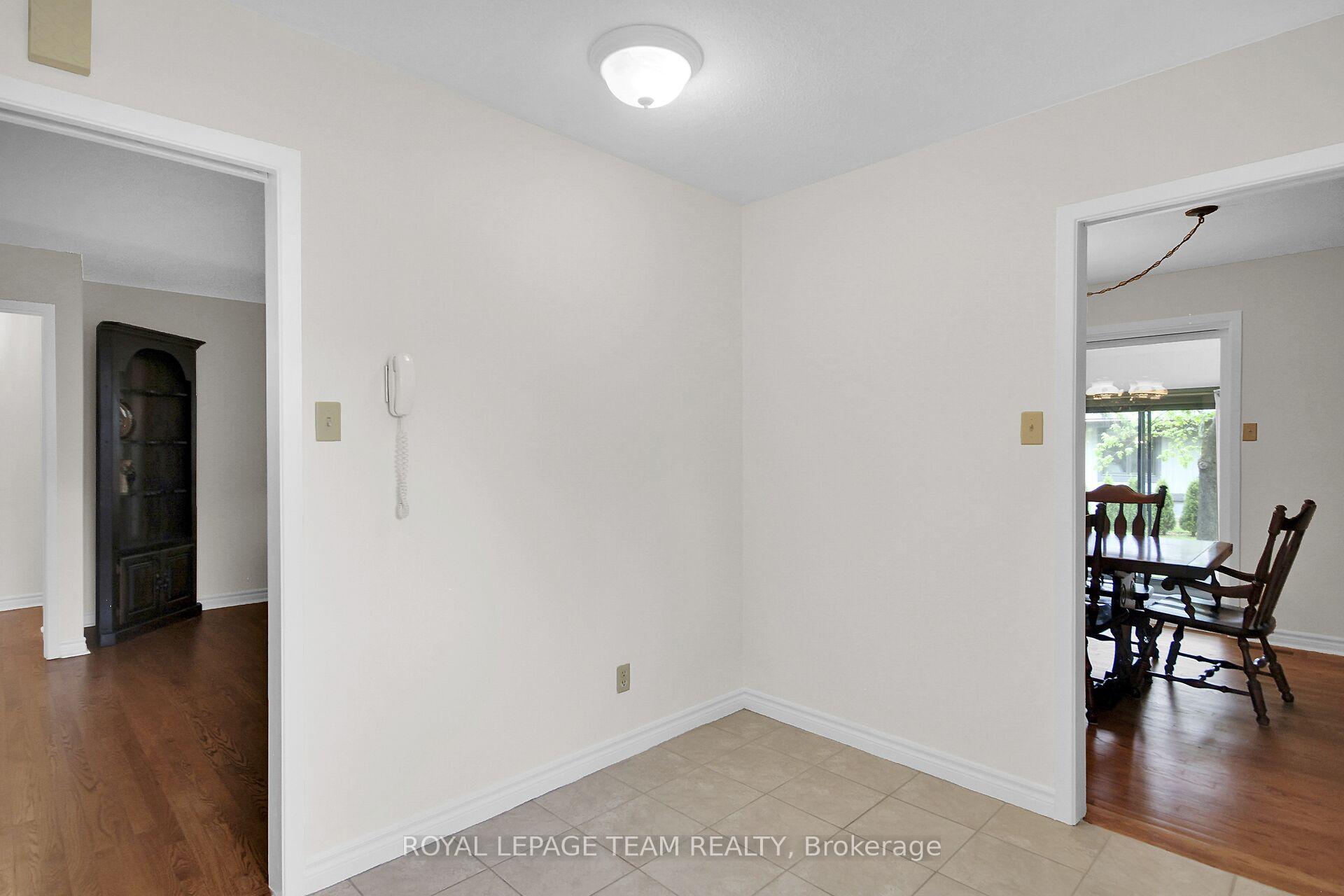 Photo 25 of 6 Meadowmist Court, Ottawa, Stittsville (Central) — HOMEH