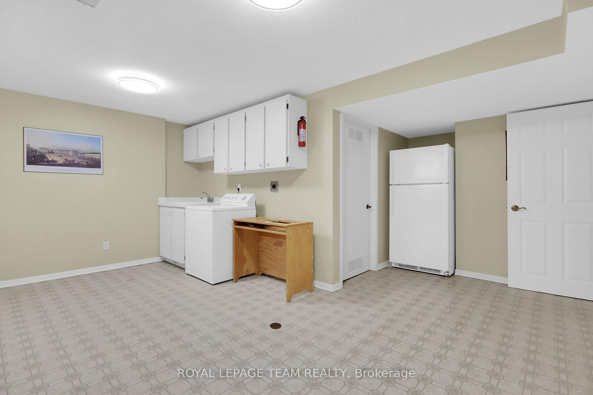Photo 35 of 6 Meadowmist Court, Ottawa, Stittsville (Central) — HOMEH