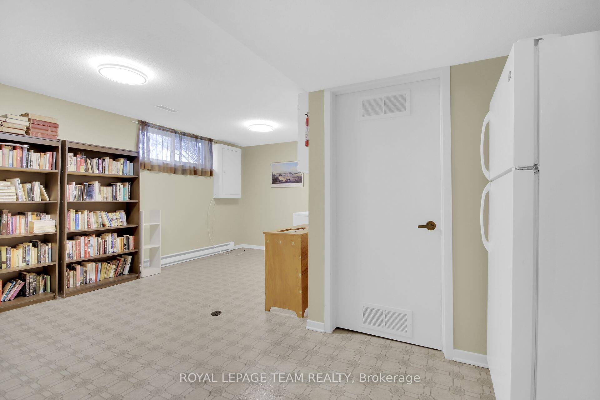 Photo 37 of 6 Meadowmist Court, Ottawa, Stittsville (Central) — HOMEH