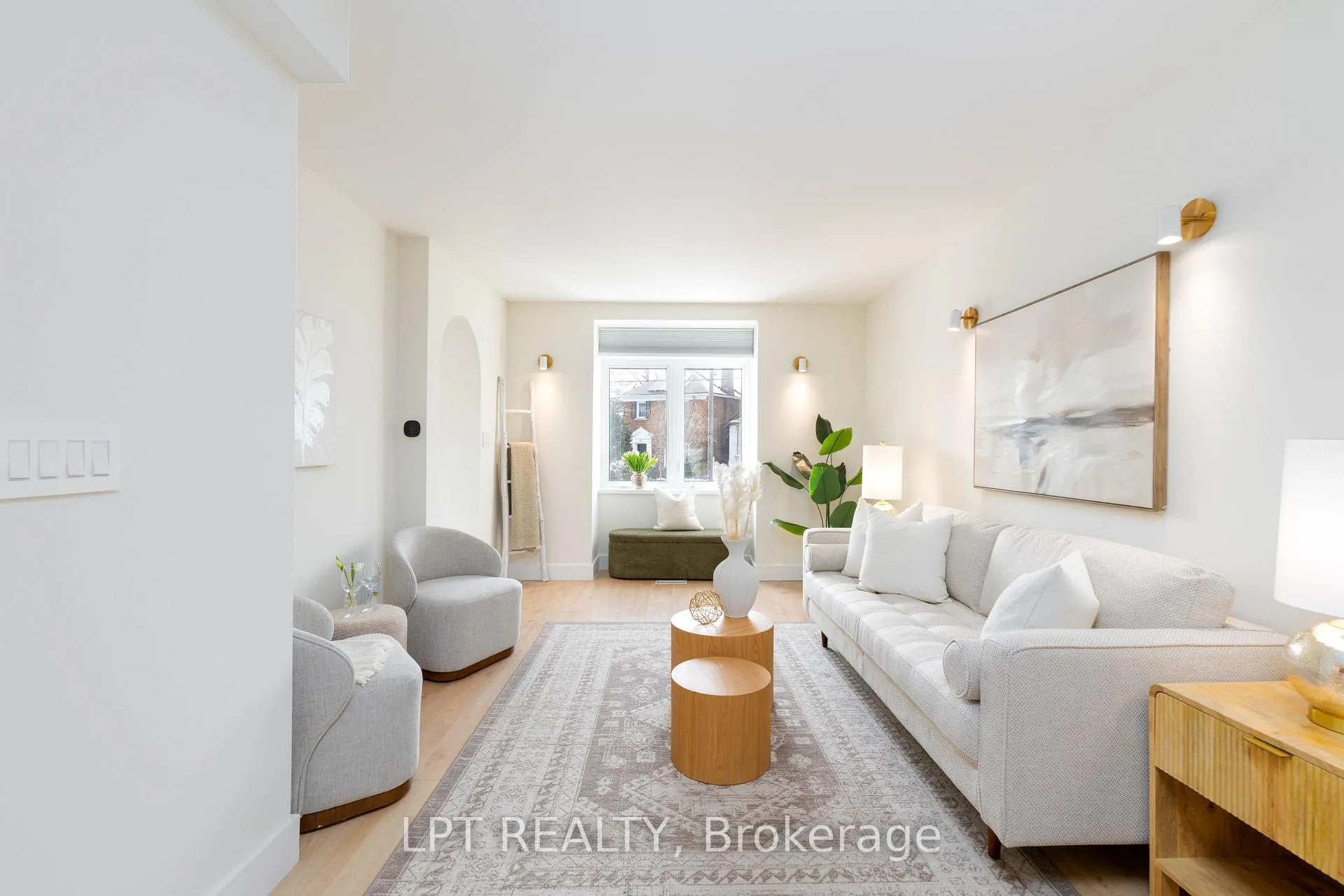 Photo 10 of 91 Cleveland Street, Toronto, Mount Pleasant East — HOMEH