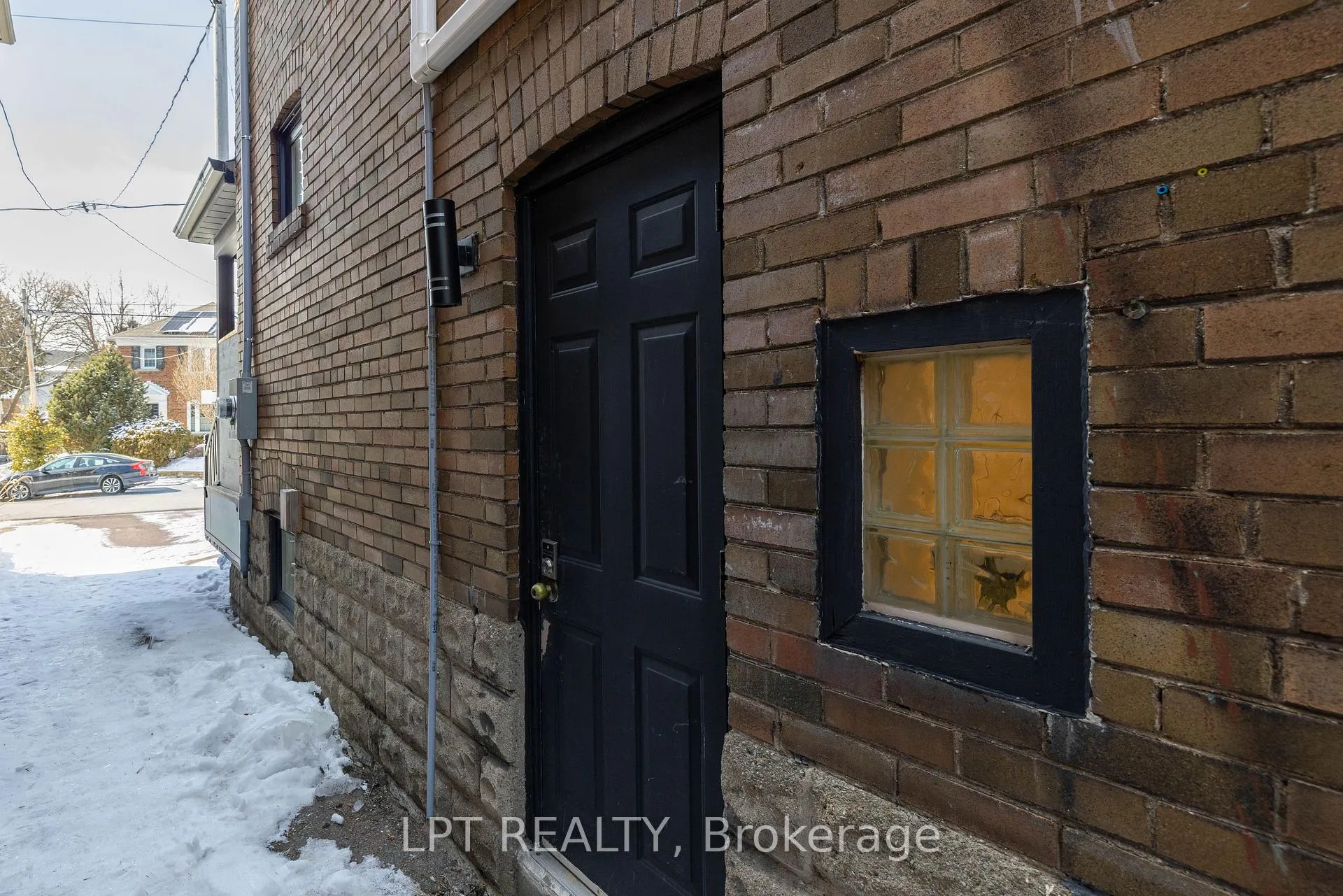 Photo 28 of 91 Cleveland Street, Toronto, Mount Pleasant East — HOMEH