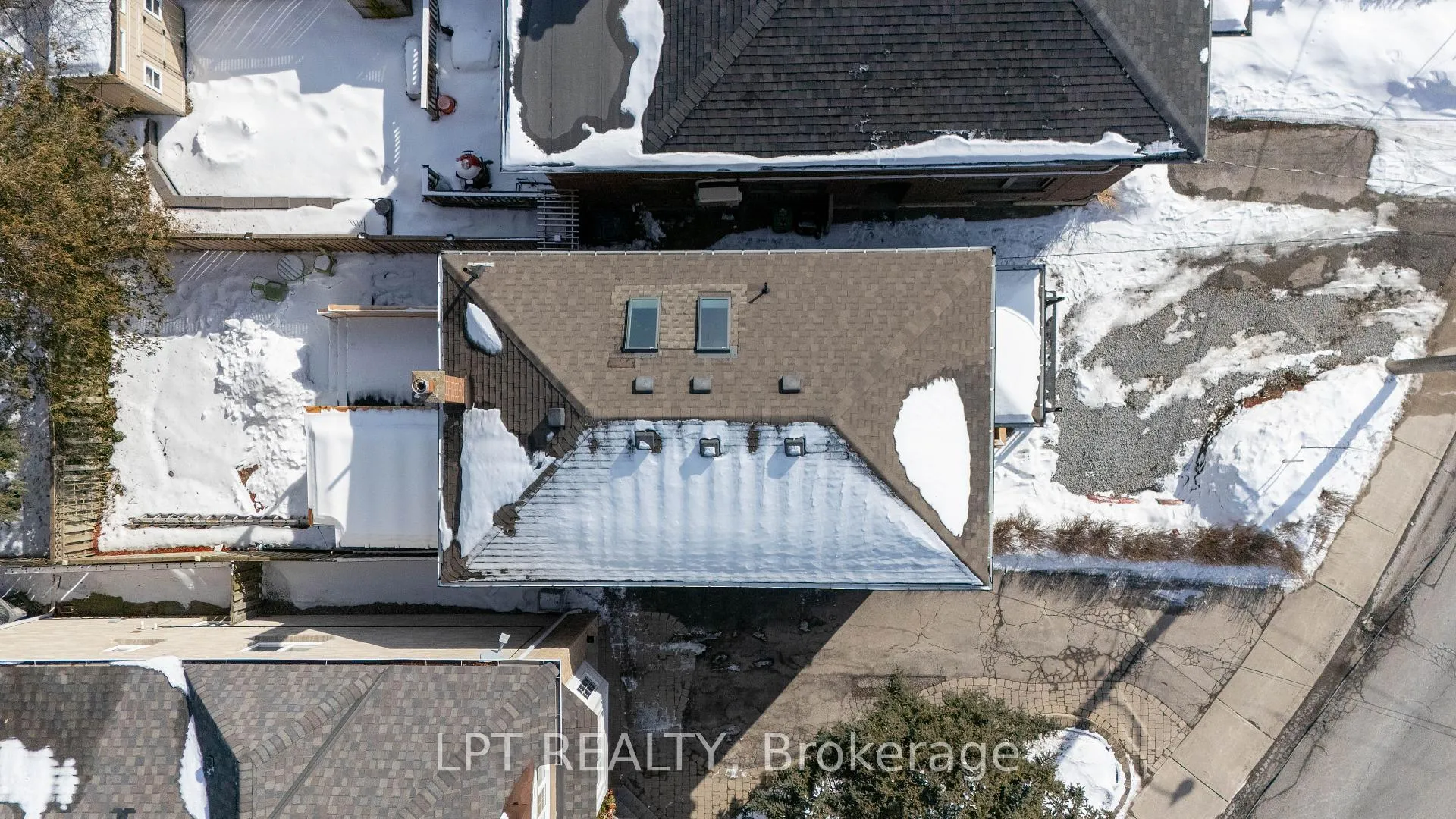 Photo 42 of 91 Cleveland Street, Toronto, Mount Pleasant East — HOMEH