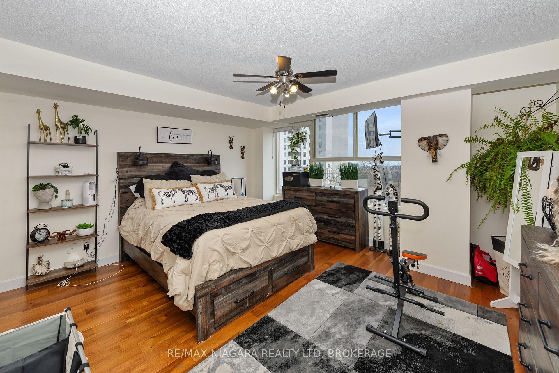 Photo 13 of Unit 504, 7 Gale Crescent, St. Catharines, E. Chester — HOMEH