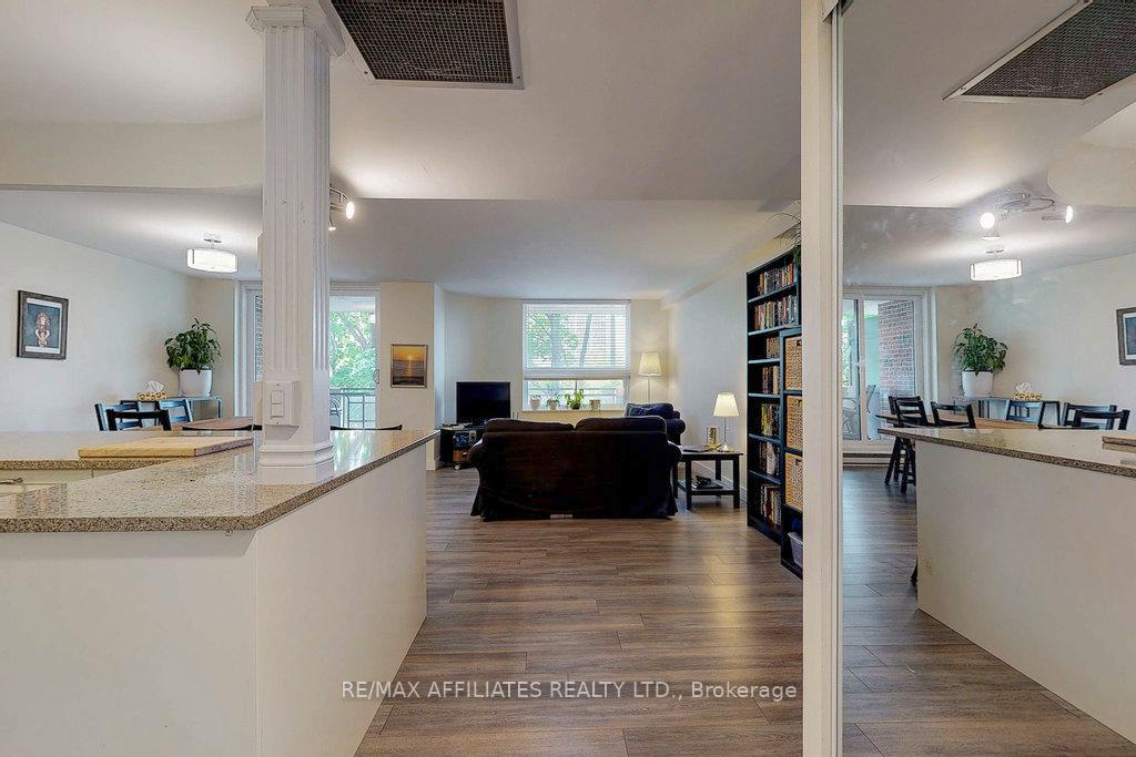 Photo 4 of Unit 303, 50 Emmerson Avenue, Ottawa, Mechanicsville — HOMEH
