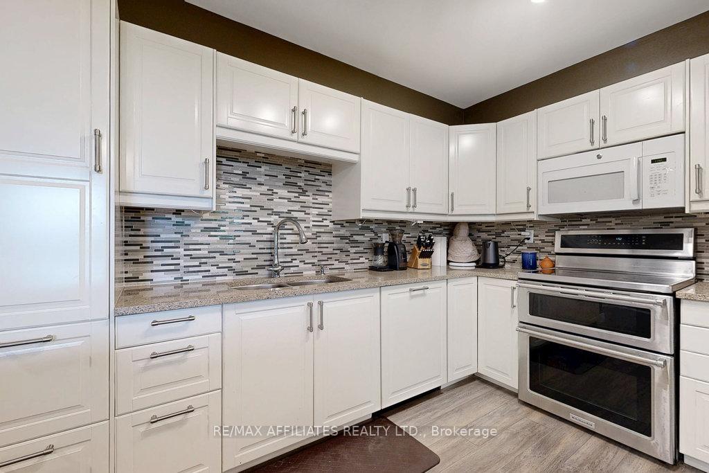 Photo 7 of Unit 303, 50 Emmerson Avenue, Ottawa, Mechanicsville — HOMEH