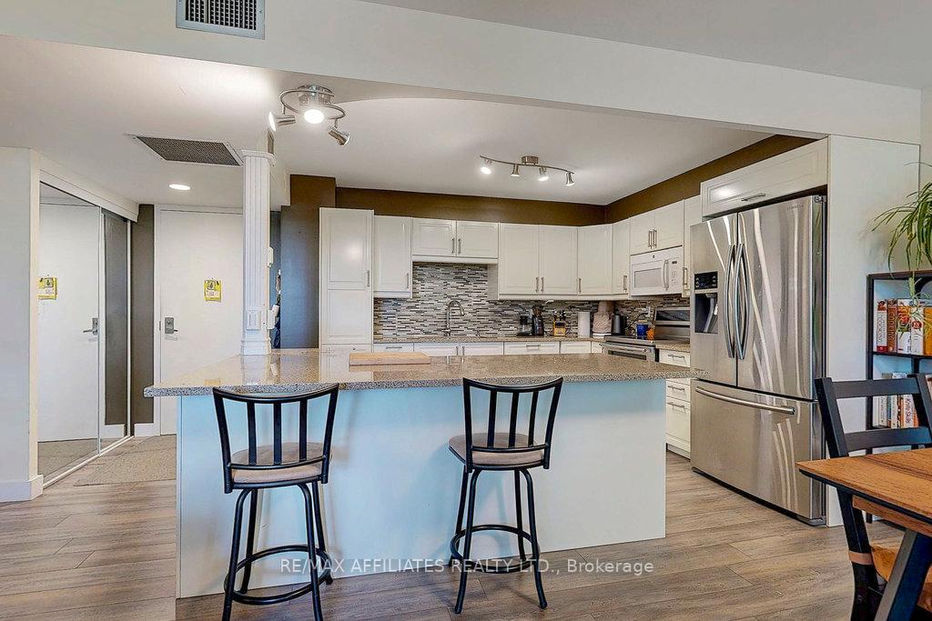 Photo 9 of Unit 303, 50 Emmerson Avenue, Ottawa, Mechanicsville — HOMEH