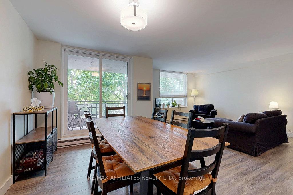Photo 11 of Unit 303, 50 Emmerson Avenue, Ottawa, Mechanicsville — HOMEH