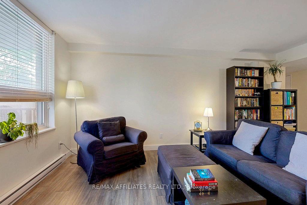 Photo 14 of Unit 303, 50 Emmerson Avenue, Ottawa, Mechanicsville — HOMEH