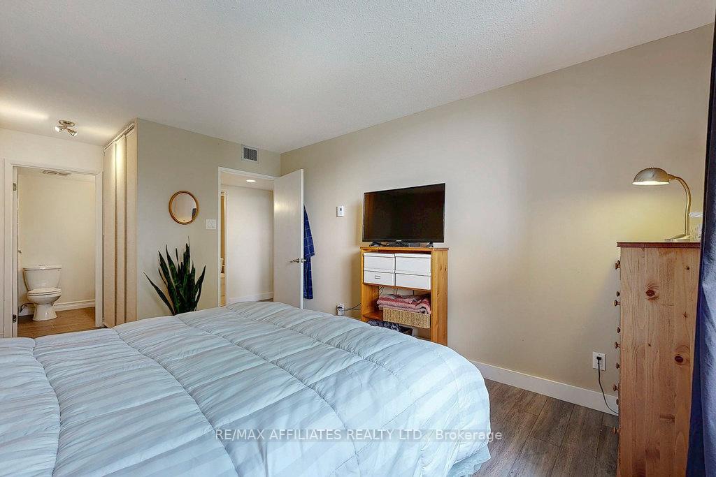 Photo 20 of Unit 303, 50 Emmerson Avenue, Ottawa, Mechanicsville — HOMEH