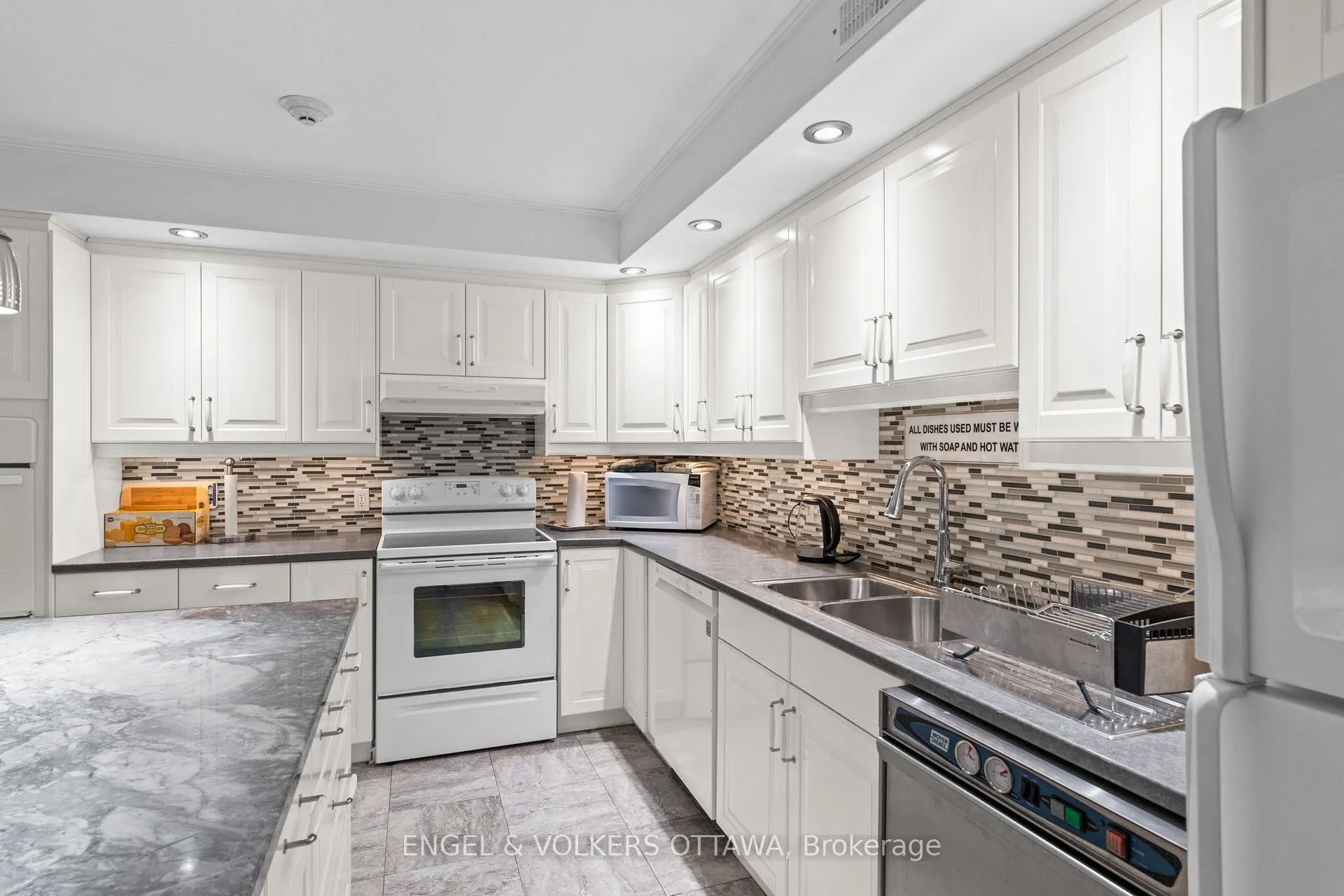 Photo 35 of Unit 1007, 1195 Richmond Road, Ottawa, Woodroffe — HOMEH