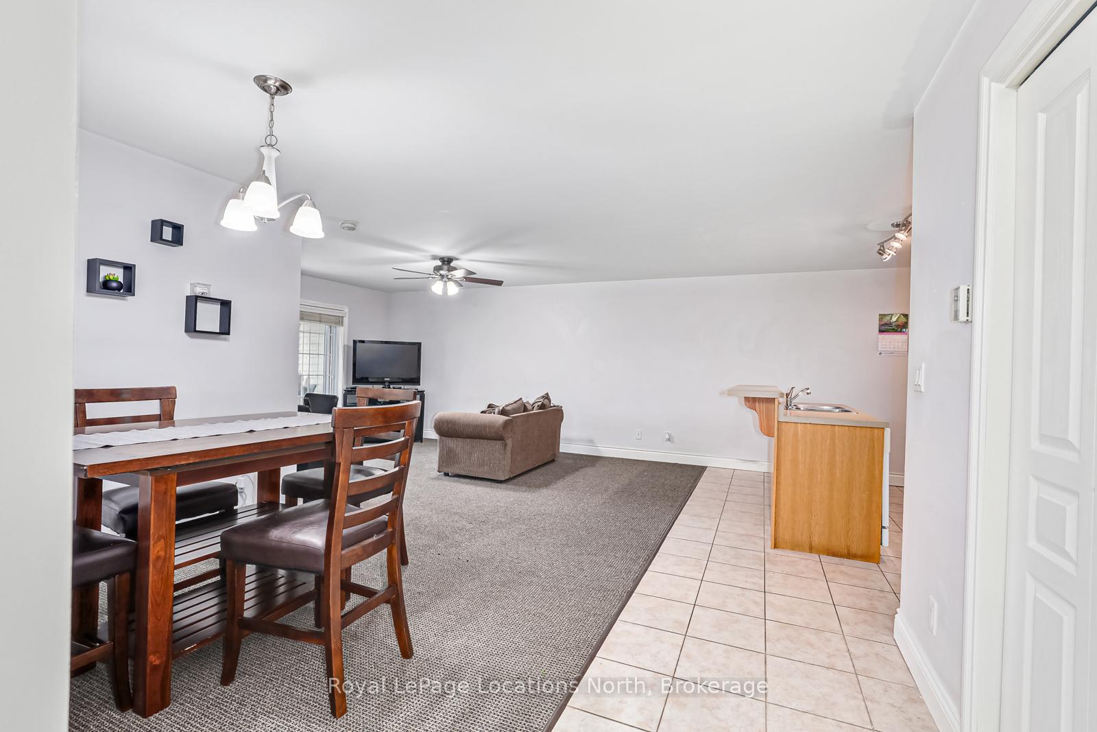 Photo 2 of Unit 203, 435 Walnut Street, Collingwood — HOMEH