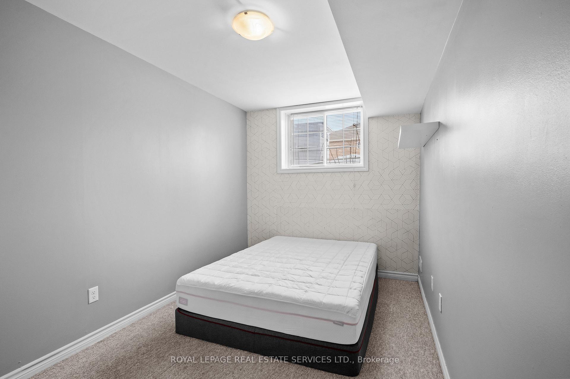 Photo 17 of Unit 12, 244 Penetanguishene Road, Barrie, Georgian Drive — HOMEH