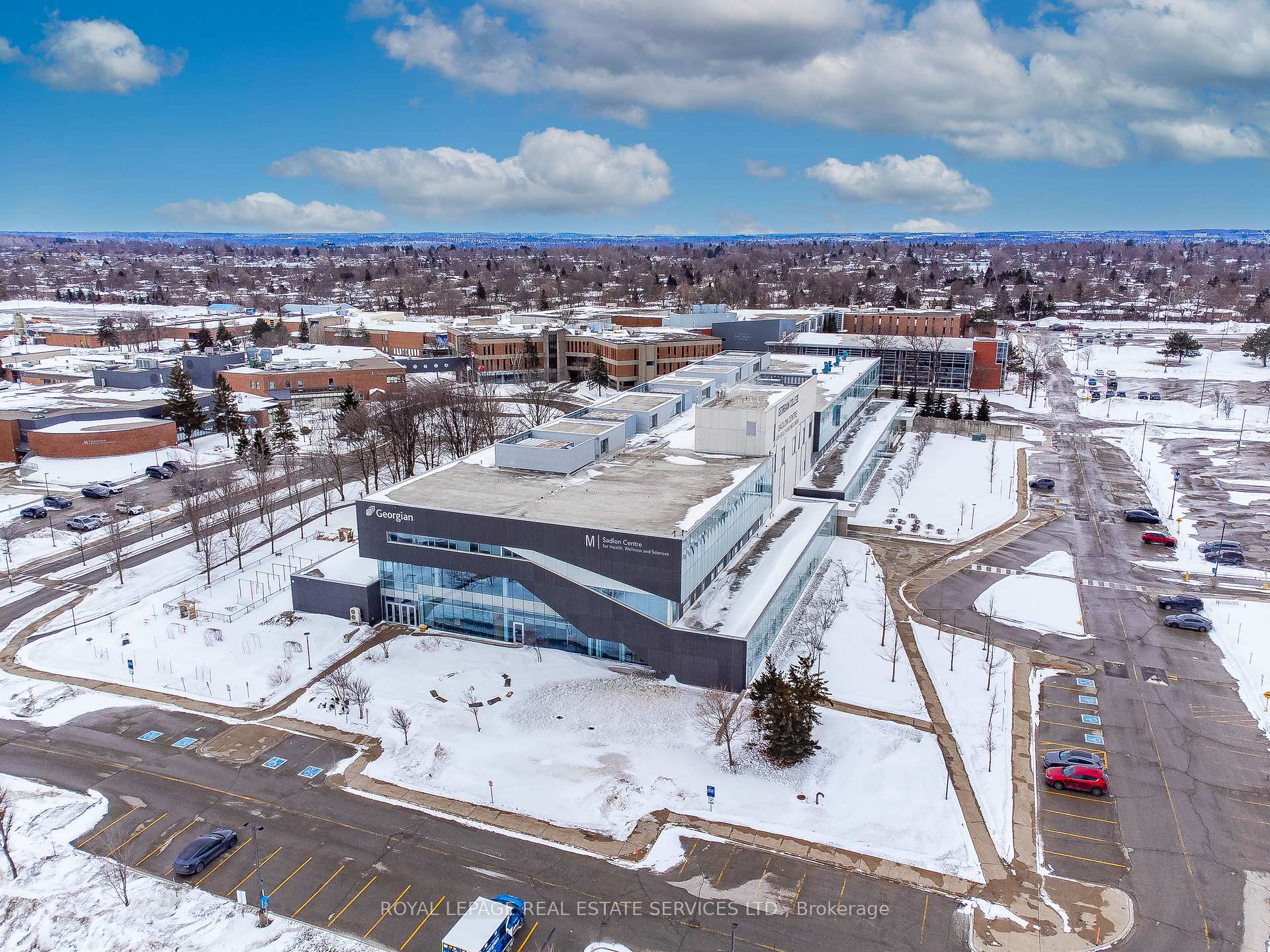 Photo 42 of Unit 12, 244 Penetanguishene Road, Barrie, Georgian Drive — HOMEH