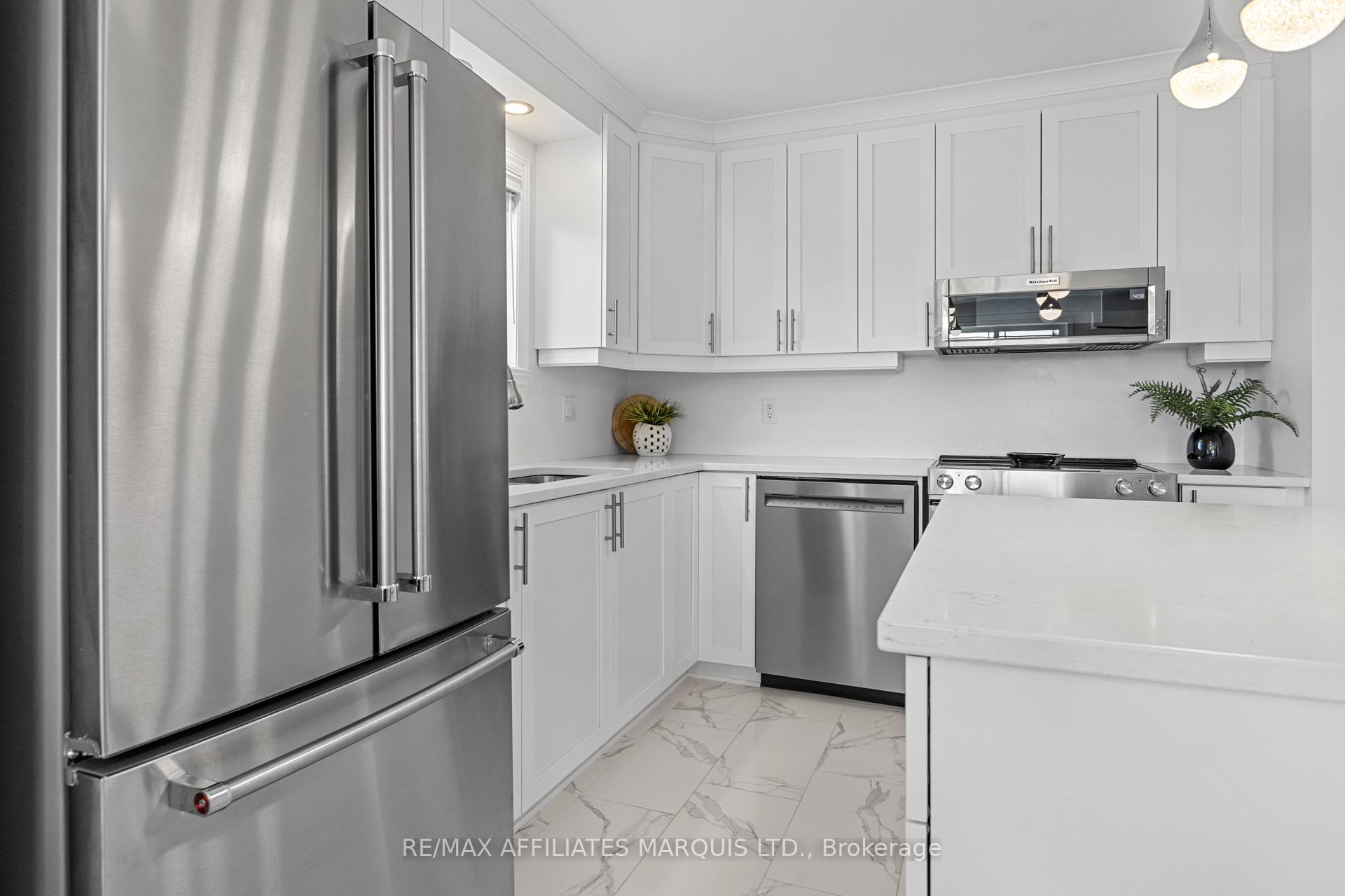 Photo 13 of Unit 201, 229 Water Street E, Cornwall — HOMEH