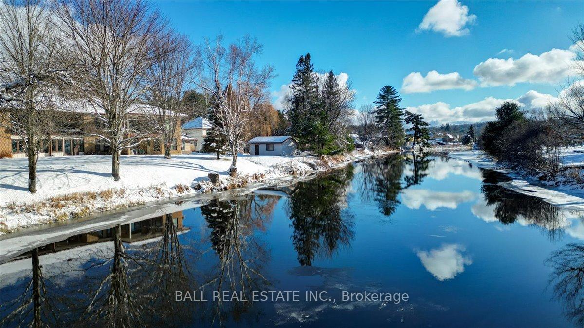 Photo 3 of Unit 104, 16 Alice Street, Bancroft, Bancroft Ward — HOMEH