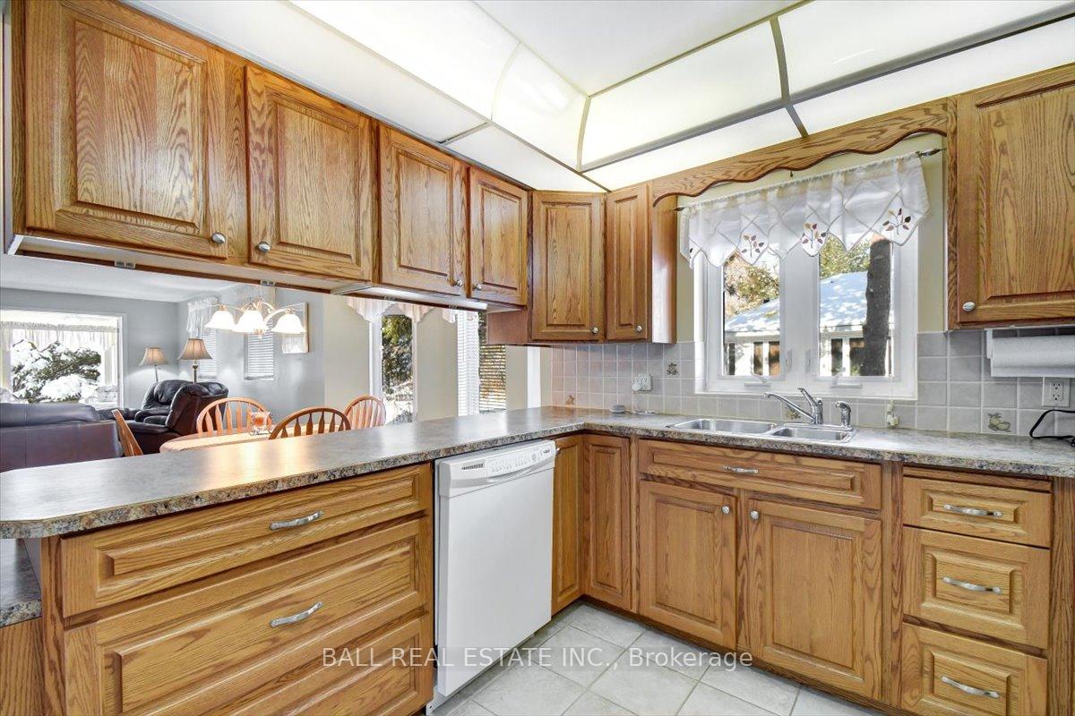 Photo 9 of Unit 104, 16 Alice Street, Bancroft, Bancroft Ward — HOMEH