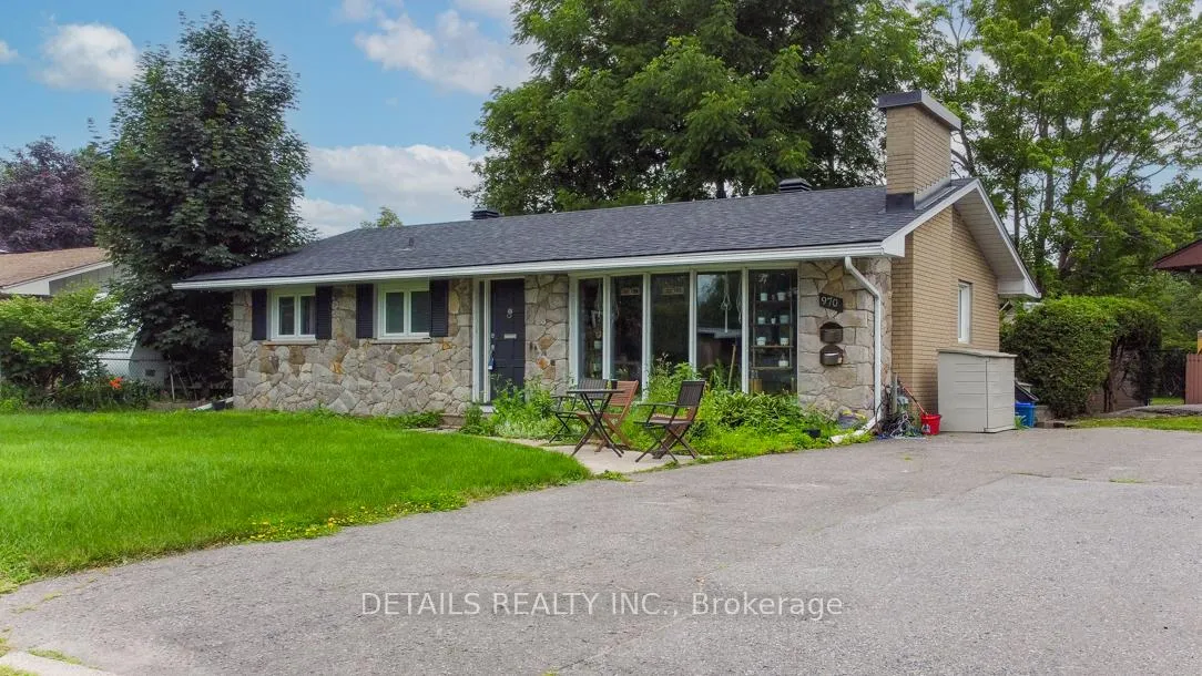 Photo 2 of 970 Shamir Avenue, Ottawa, Elmvale Acres/Urbandale — HOMEH