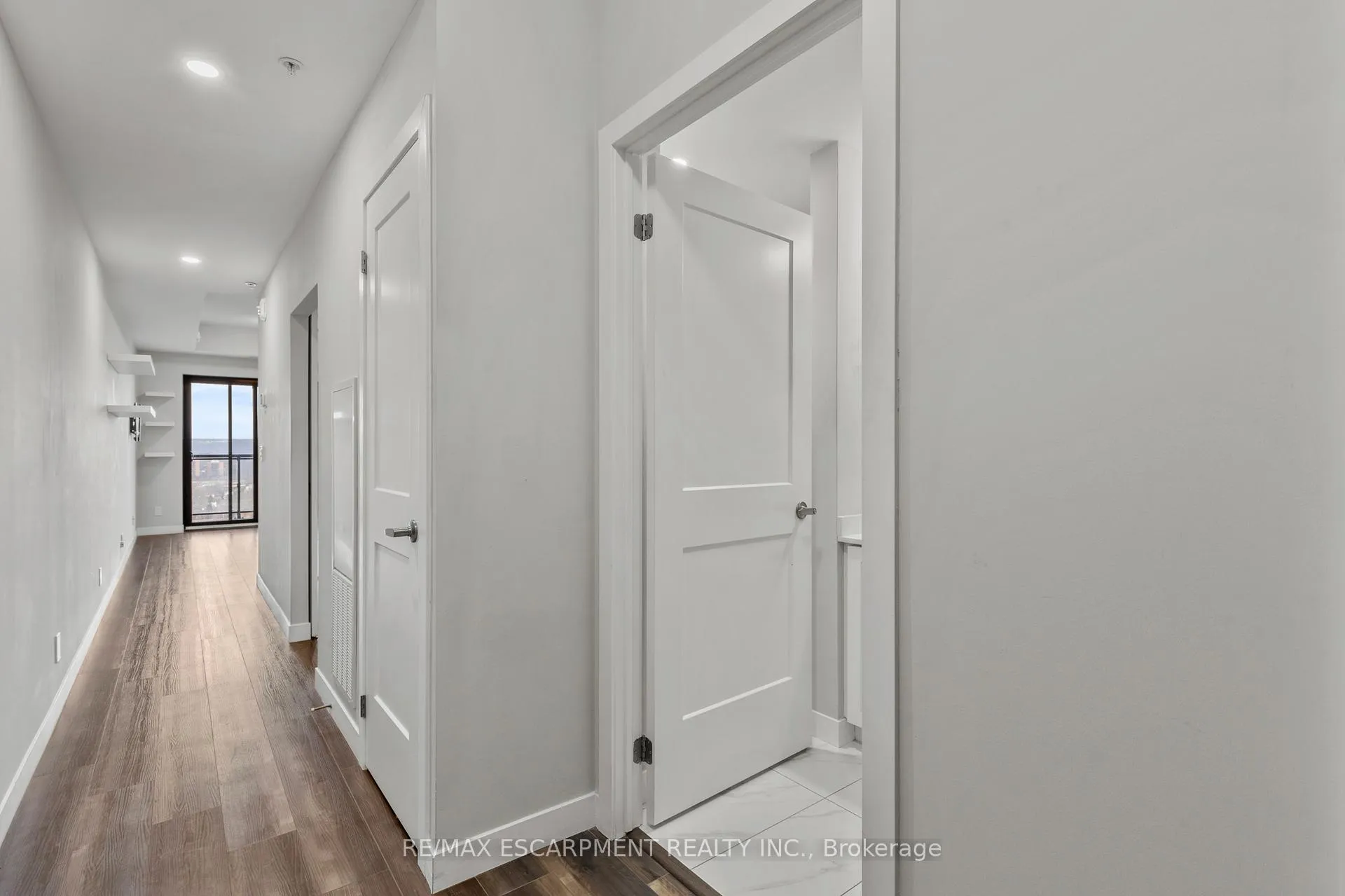 Photo 13 of Unit 1306, 15 queen Street S, Hamilton, Central — HOMEH