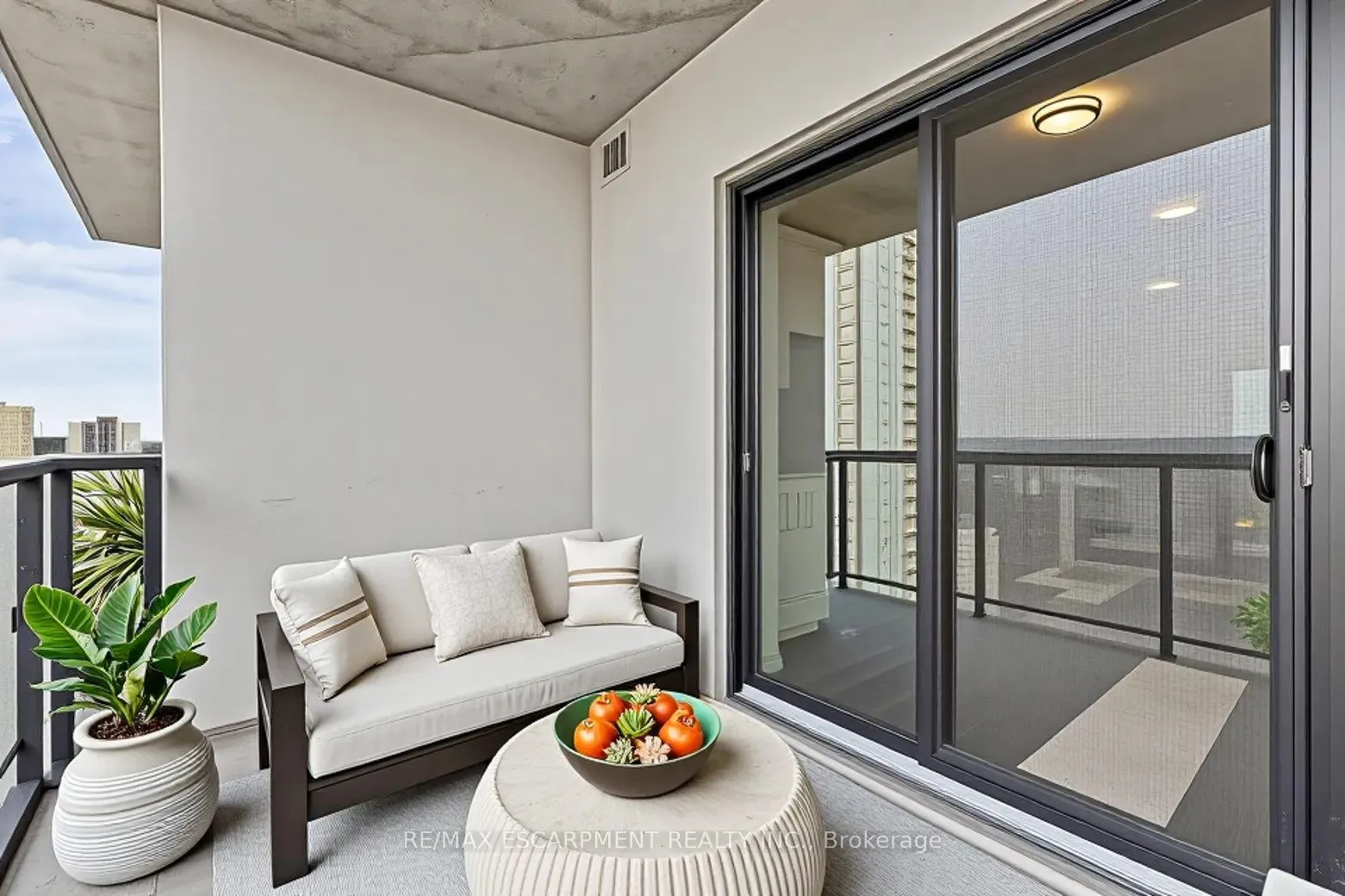 Photo 22 of Unit 1306, 15 queen Street S, Hamilton, Central — HOMEH