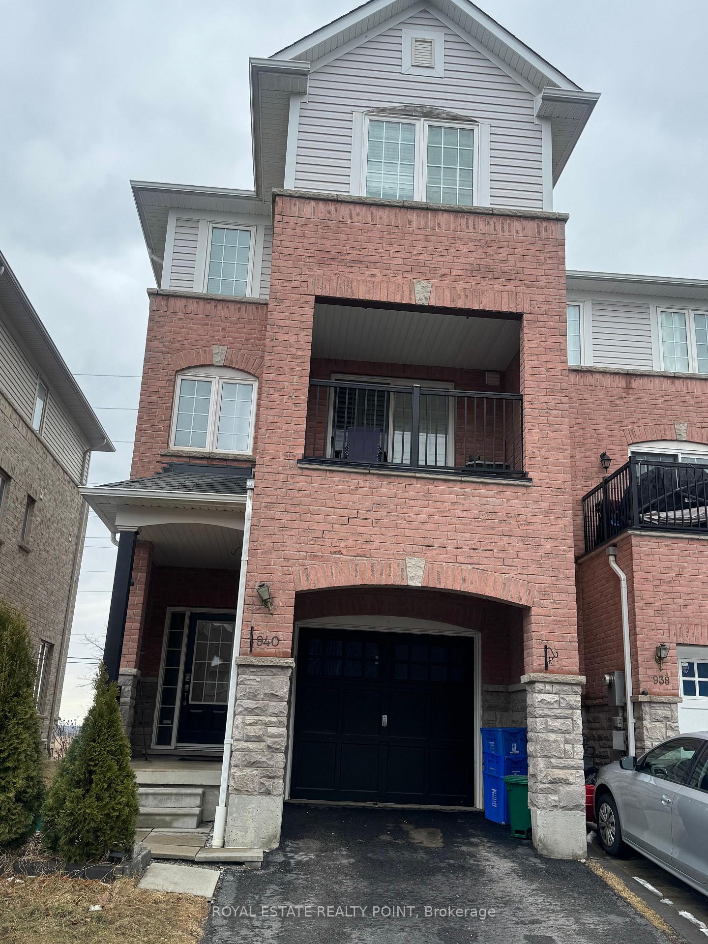Photo 1 of 940 Audley Road N, Ajax, Central East — HOMEH