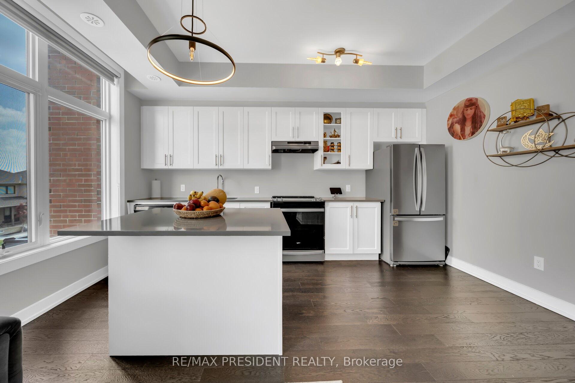 Photo 10 of Unit U232, 9580 Islington Avenue, Vaughan, Sonoma Heights — HOMEH