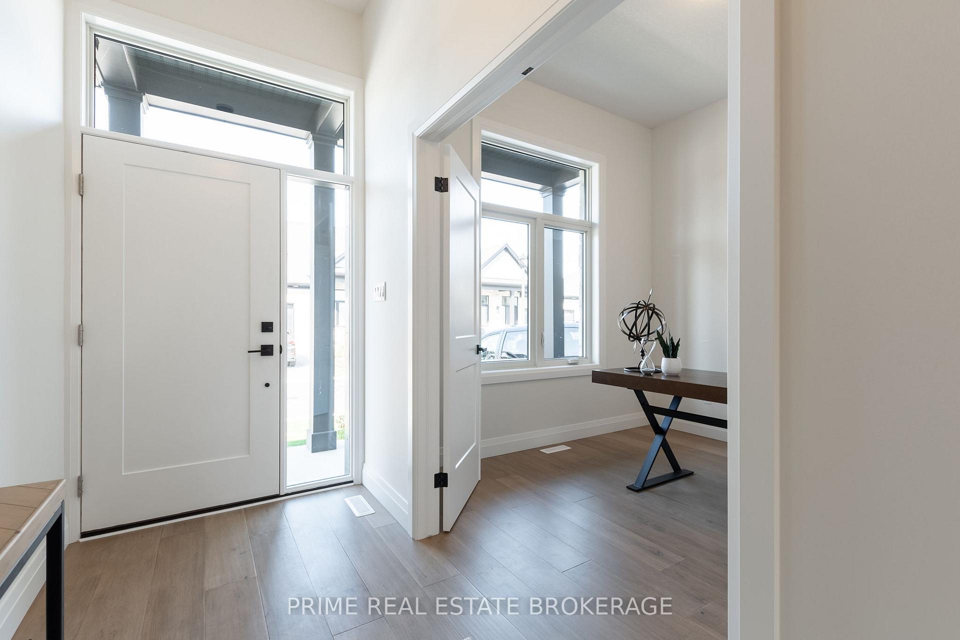 Photo 4 of Unit 47, 63 Compass Trail, Central Elgin, Rural Central Elgin — HOMEH