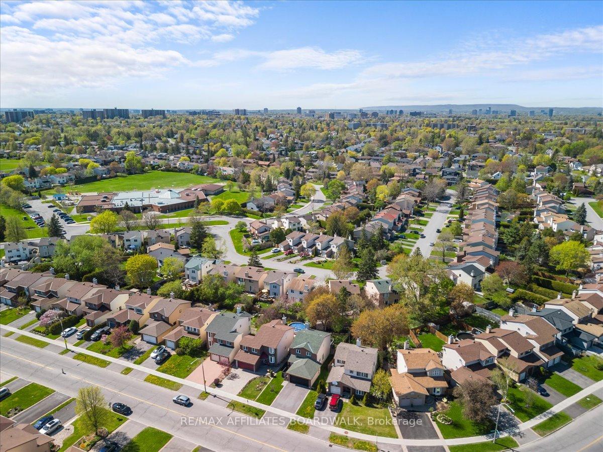 Photo 41 of 423 Viewmount Drive, Ottawa, Borden Farm/Stewart Farm/Carleton Heights/Parkwood Hills — HOMEH