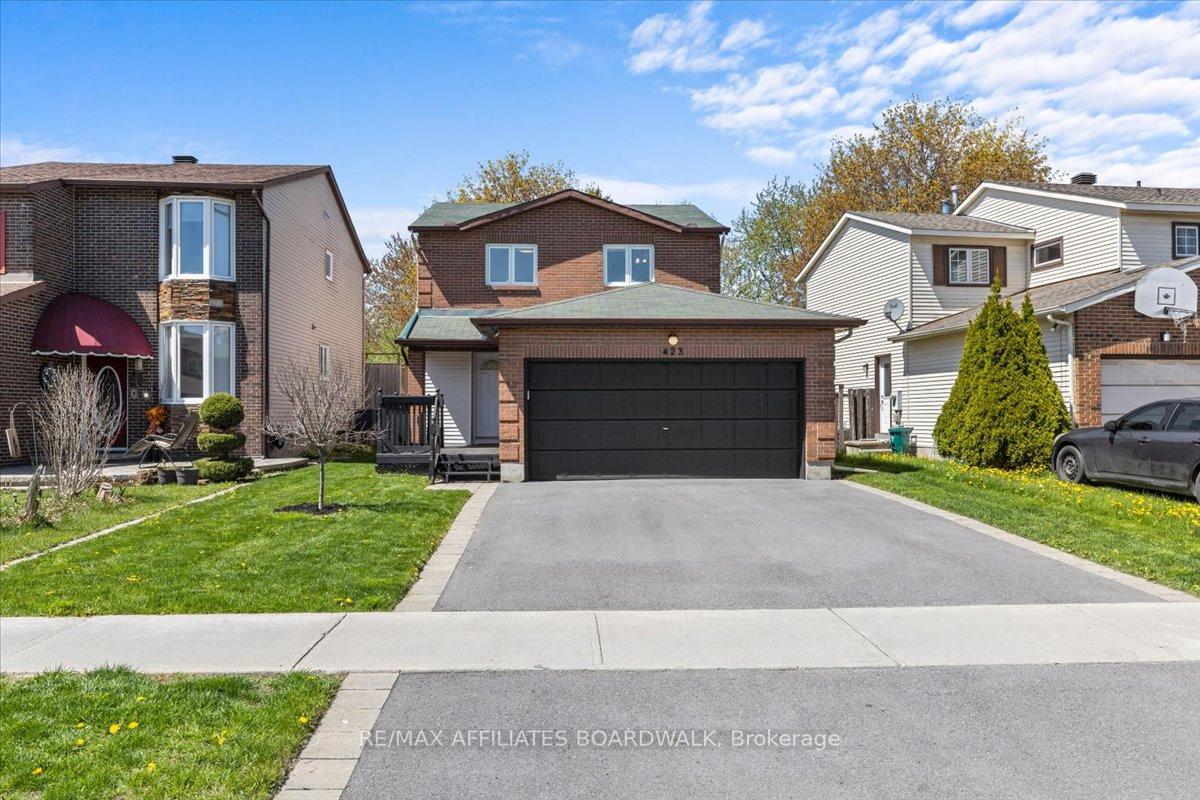 Photo 45 of 423 Viewmount Drive, Ottawa, Borden Farm/Stewart Farm/Carleton Heights/Parkwood Hills — HOMEH