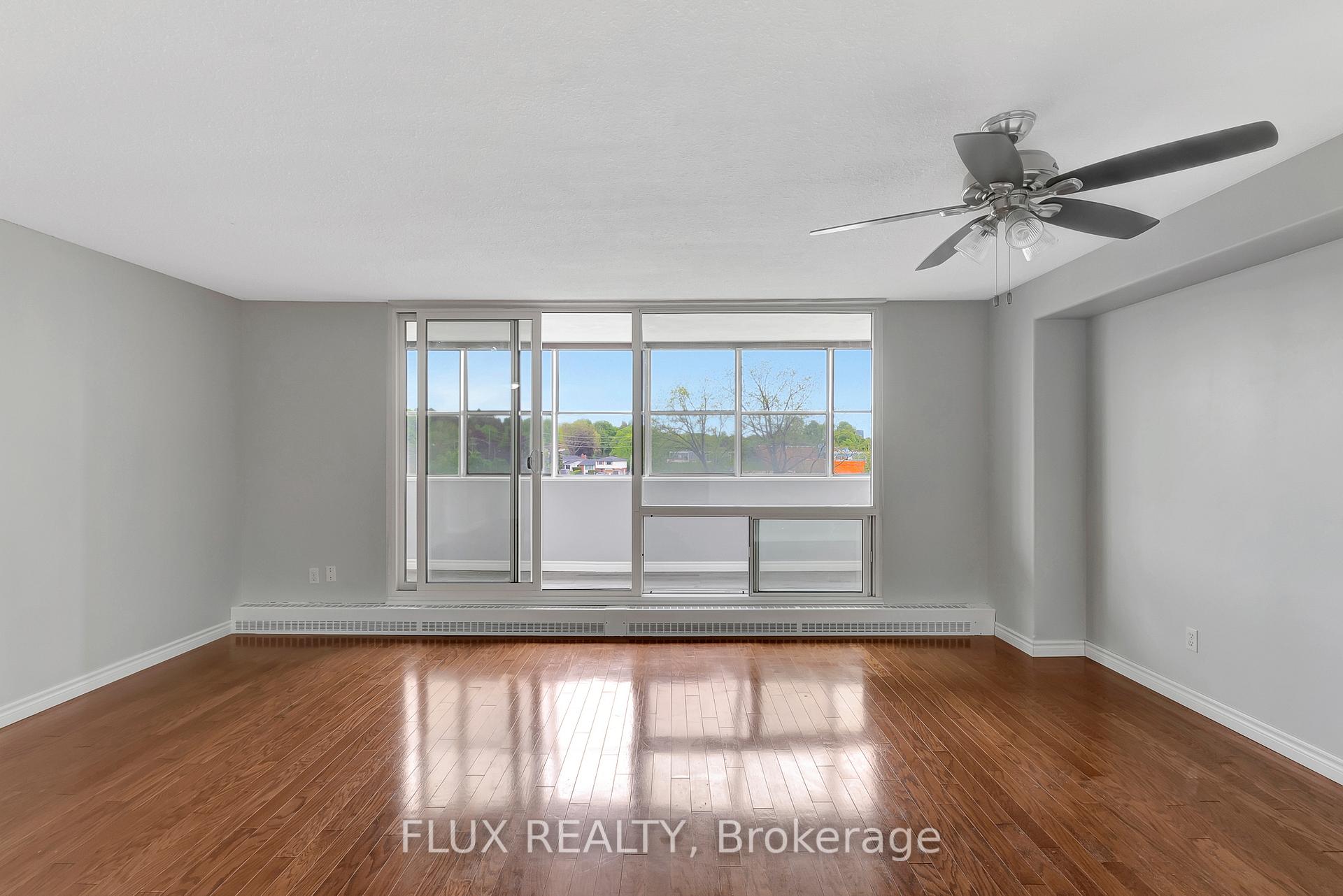 Photo 14 of Unit 712, 225 Harvard Place, Waterloo — HOMEH
