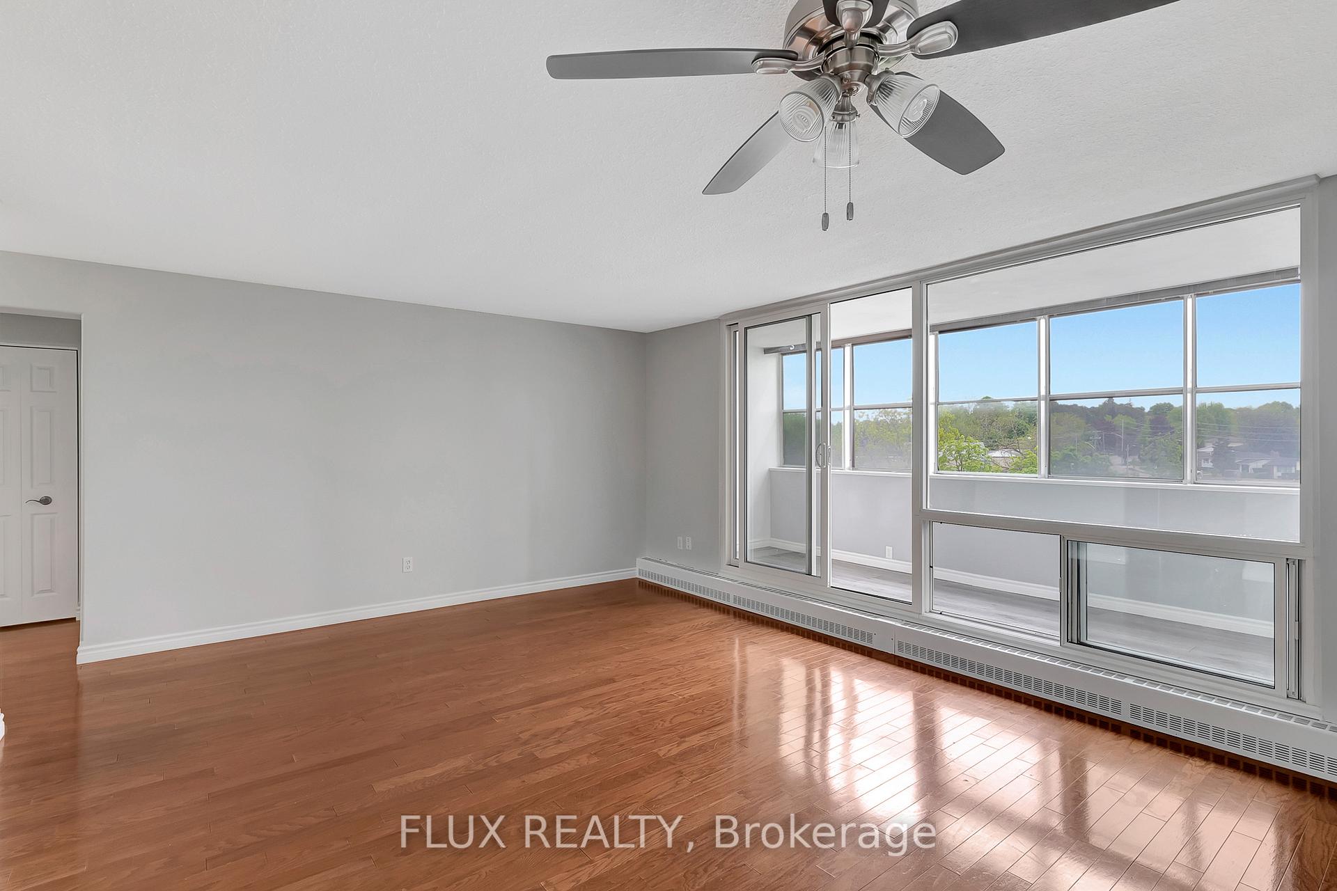 Photo 15 of Unit 712, 225 Harvard Place, Waterloo — HOMEH