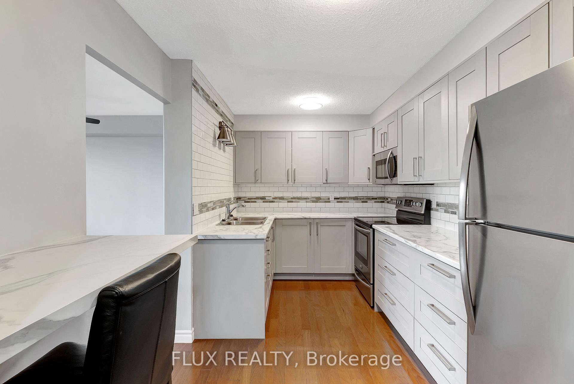 Photo 19 of Unit 712, 225 Harvard Place, Waterloo — HOMEH
