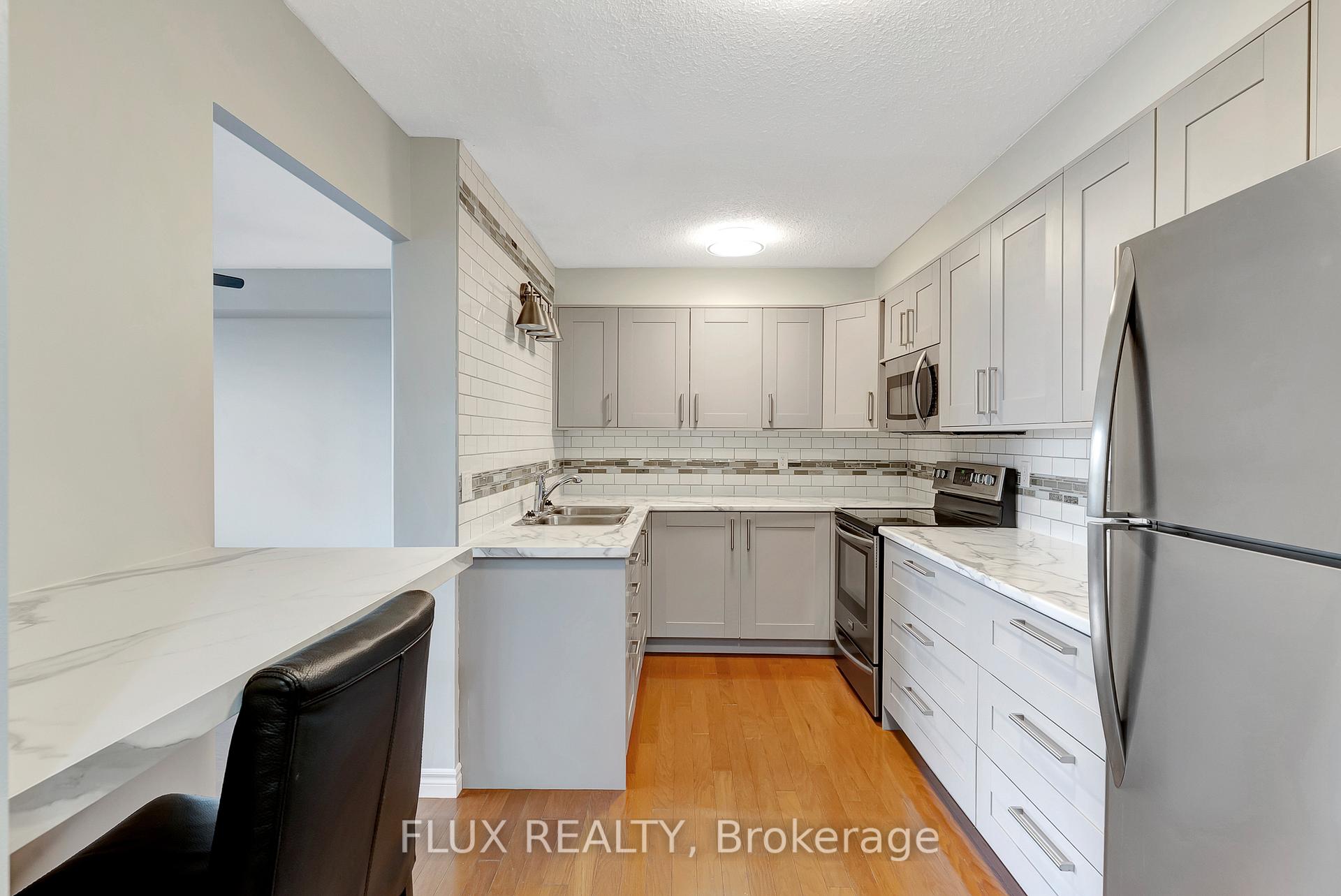 Photo 22 of Unit 712, 225 Harvard Place, Waterloo — HOMEH