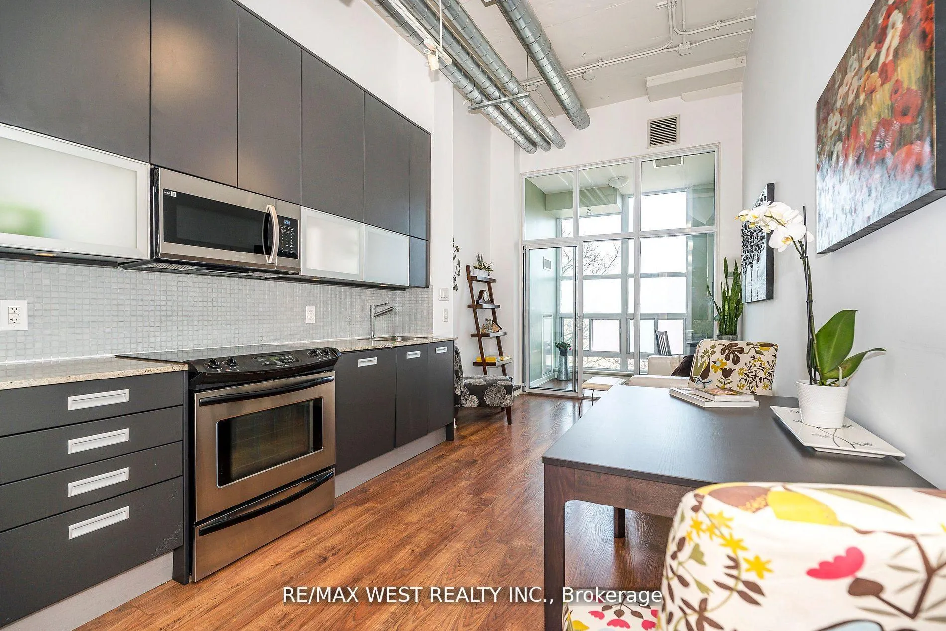 Photo 17 of Unit 333, 380 Macpherson Avenue, Toronto, Casa Loma — HOMEH