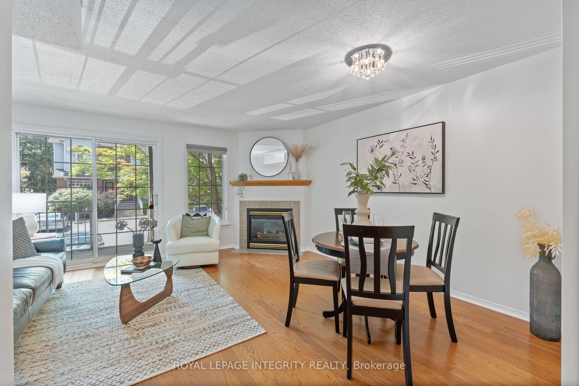 Photo 5 of Unit E, 108 Centrepointe Drive E, Ottawa, Centrepointe — HOMEH