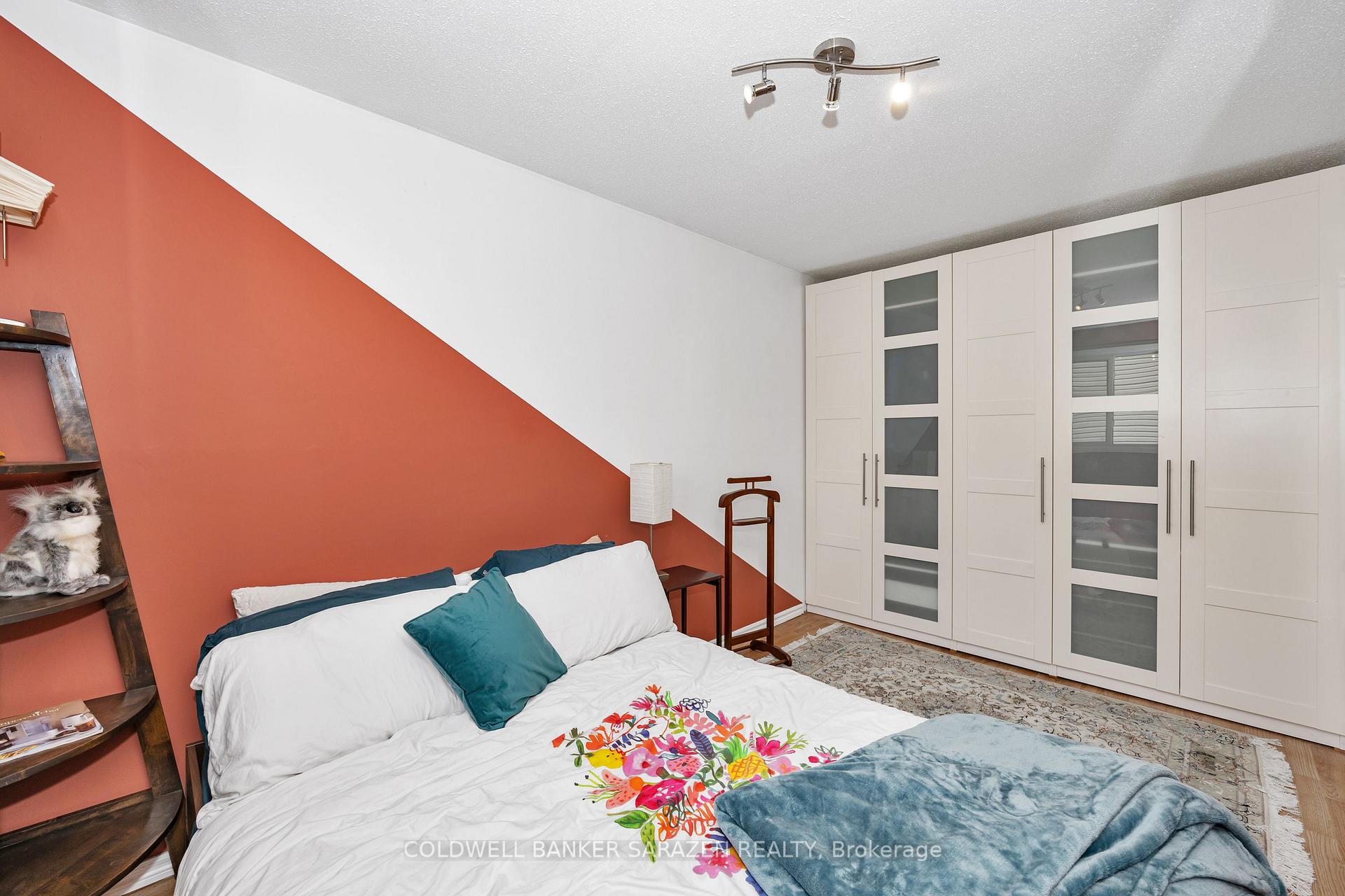Photo 18 of 1461 Perez Crescent, Ottawa, Carson Grove — HOMEH