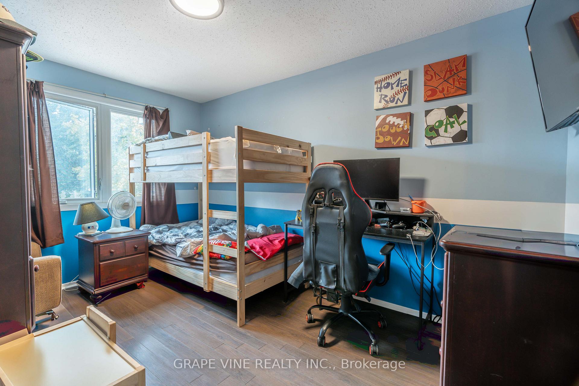 Photo 12 of Unit B, 30B Castlebrook Lane, Ottawa, Centrepointe — HOMEH