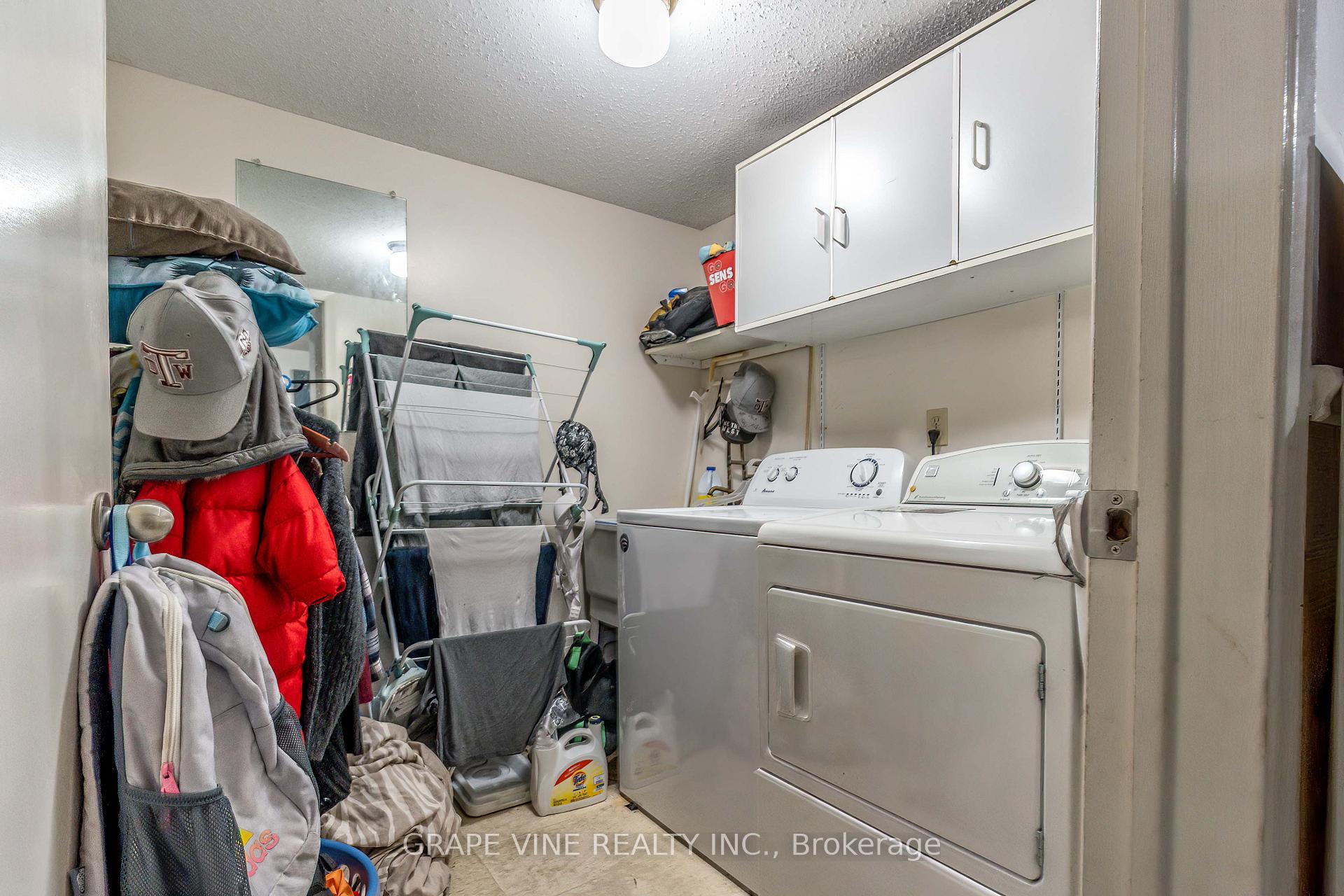 Photo 19 of Unit B, 30B Castlebrook Lane, Ottawa, Centrepointe — HOMEH