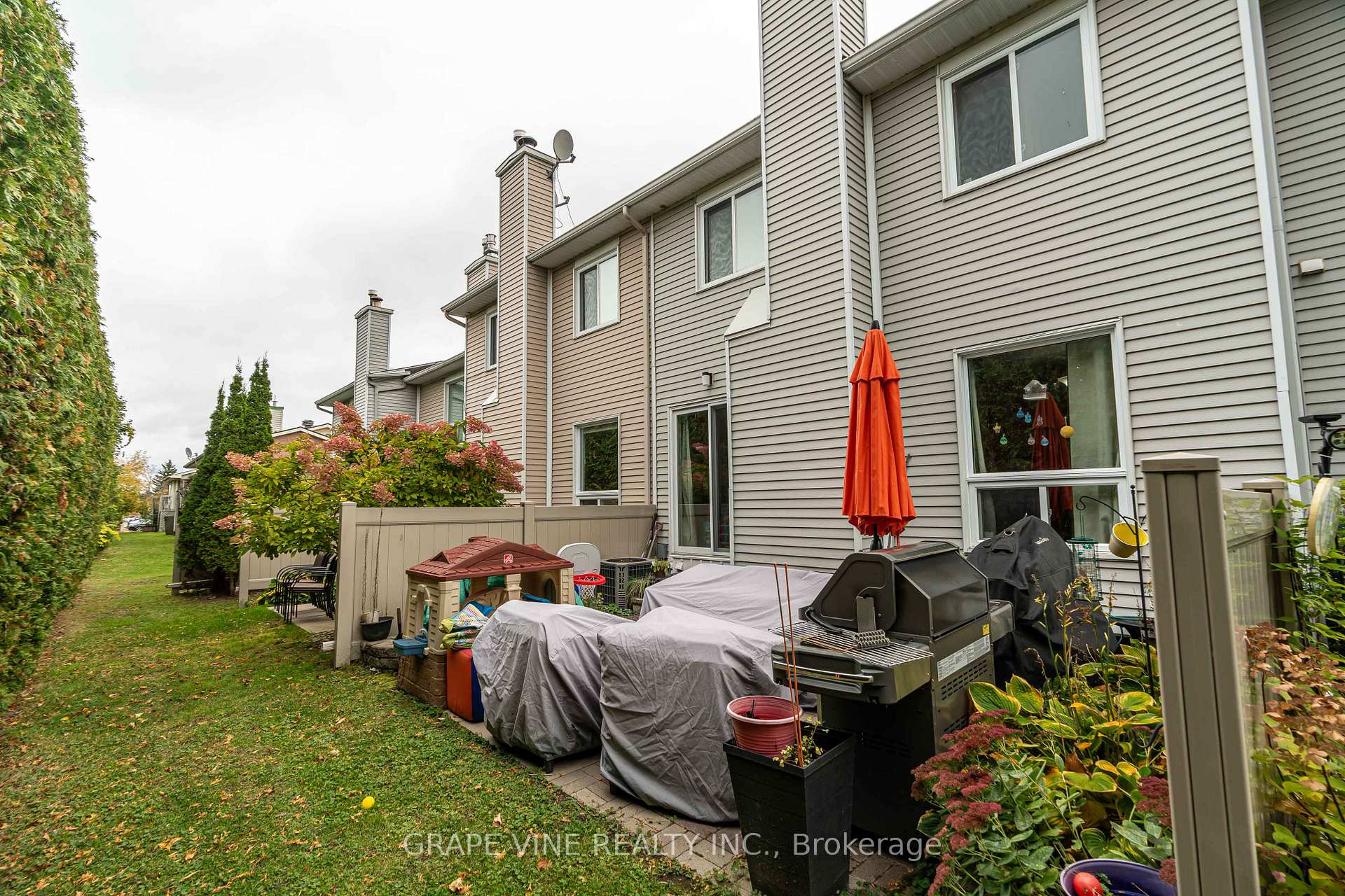Photo 21 of Unit B, 30B Castlebrook Lane, Ottawa, Centrepointe — HOMEH