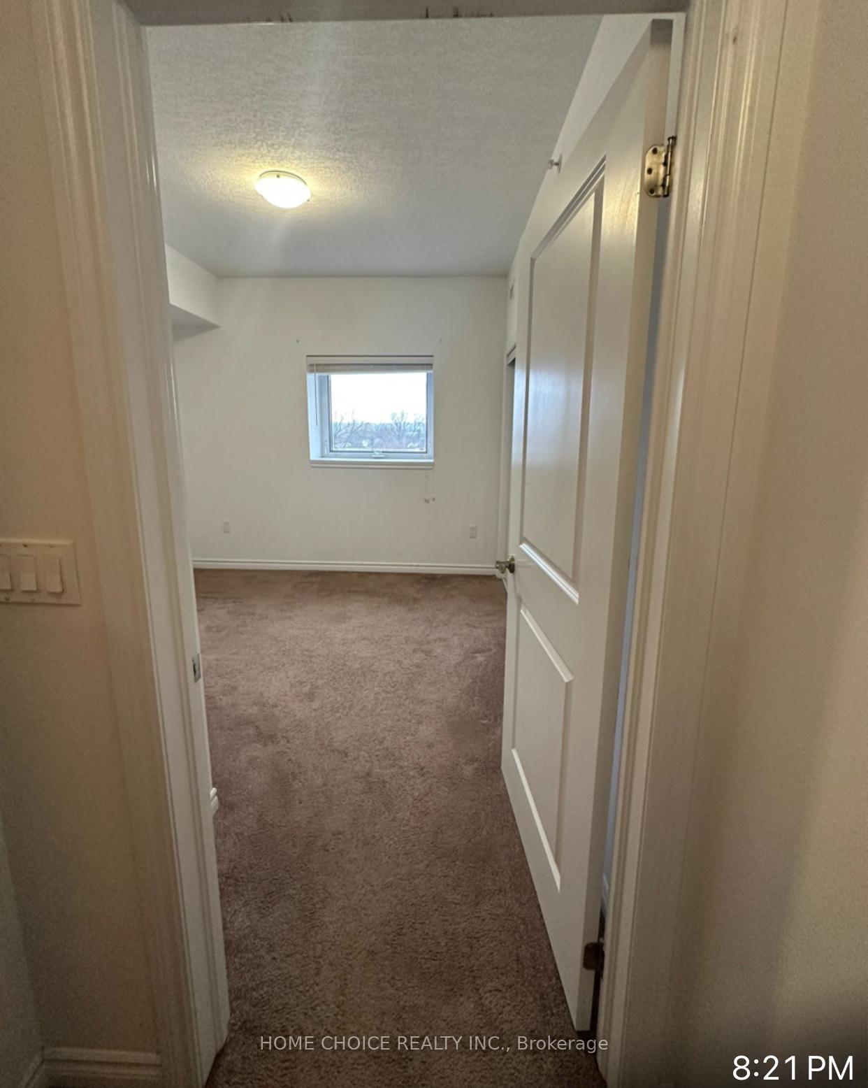 Photo 17 of Unit 302, 427 Aberdeen Avenue, Hamilton, Kirkendall — HOMEH