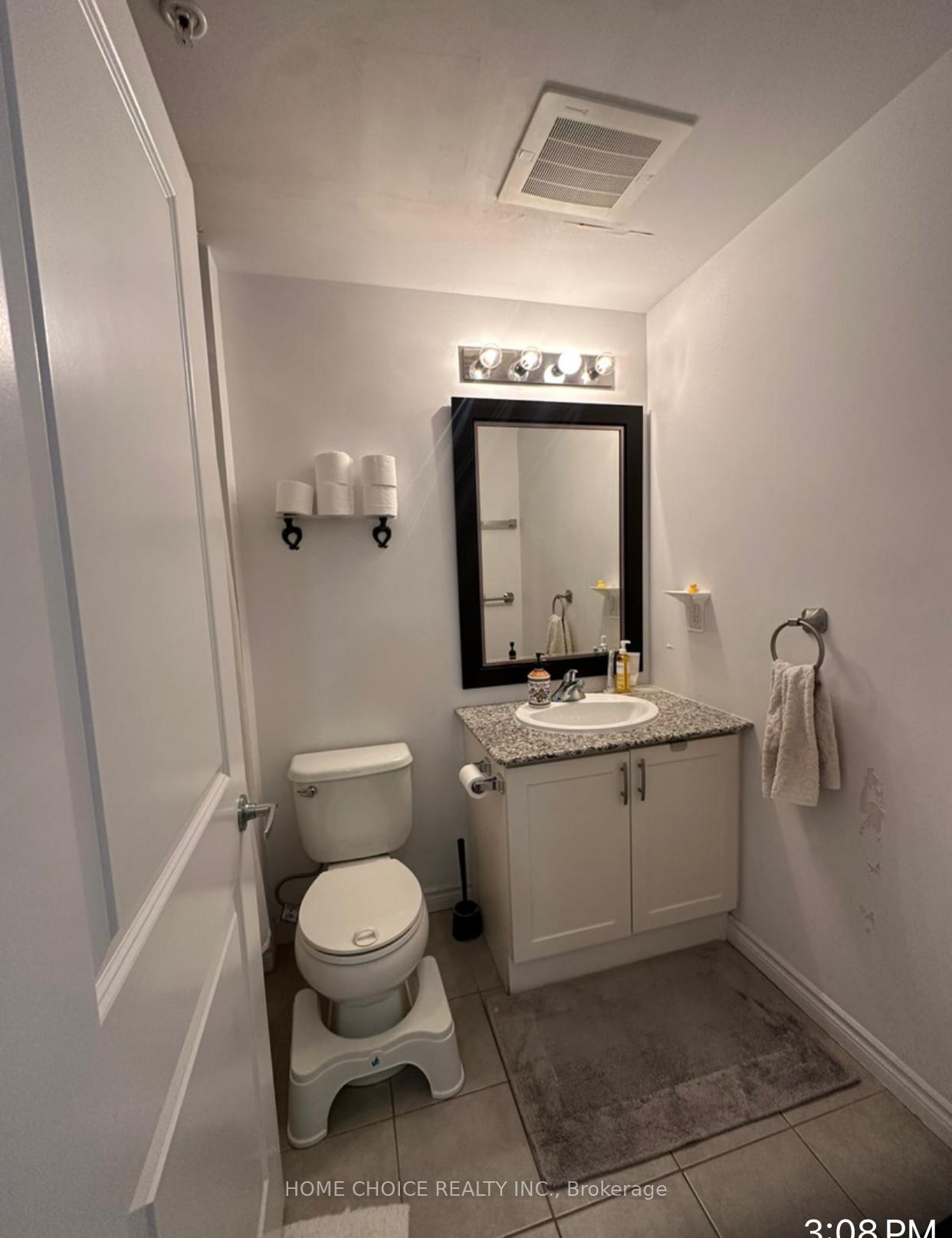 Photo 26 of Unit 302, 427 Aberdeen Avenue, Hamilton, Kirkendall — HOMEH