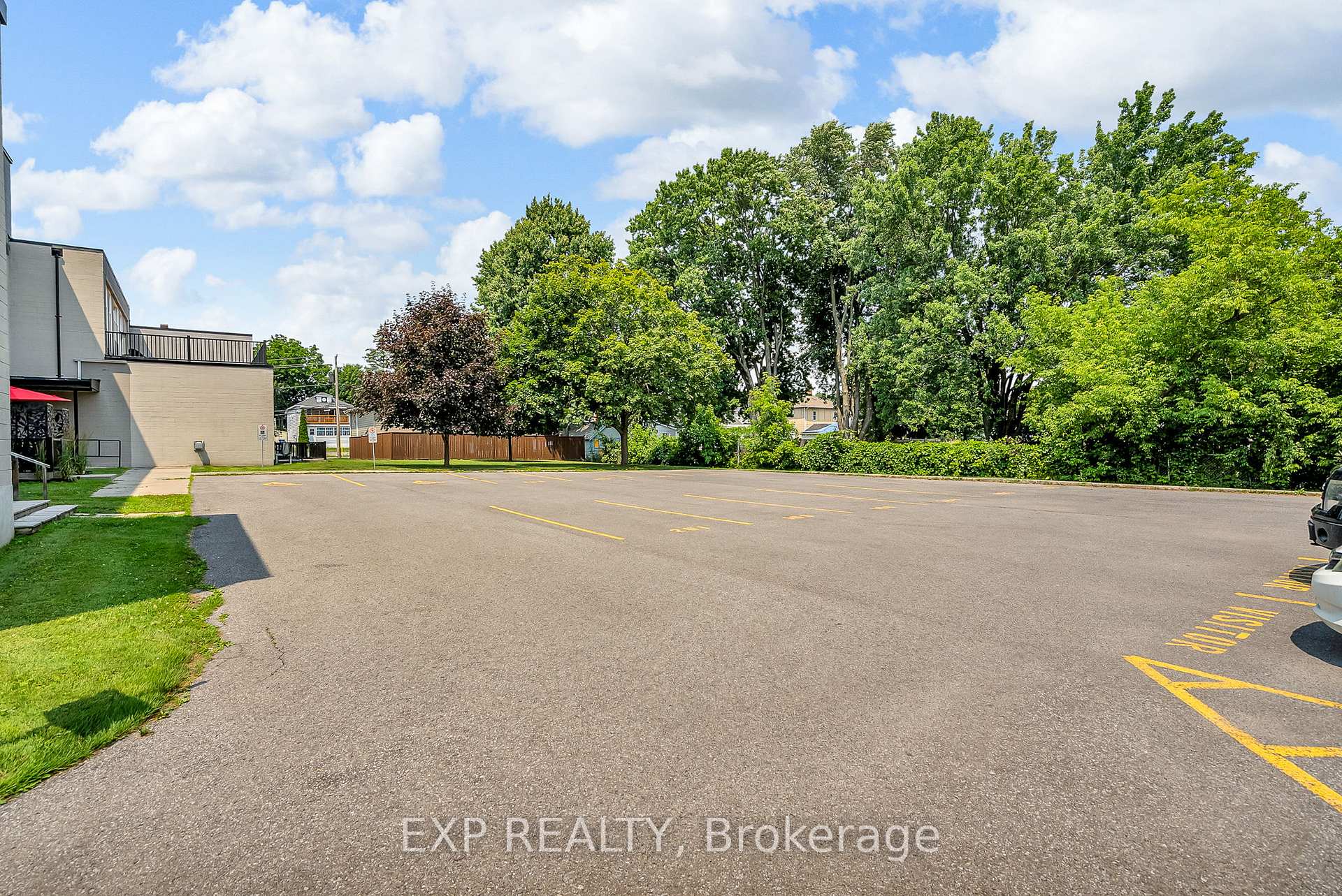 Photo 17 of Unit 202, 412 Fifth Street E, Cornwall — HOMEH