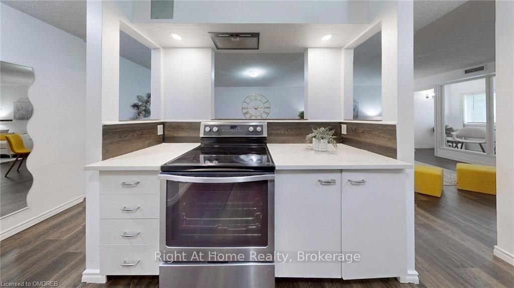 Photo 15 of Unit 311, 500 Westmount Road W, Kitchener, Westmount - Kitchener — HOMEH