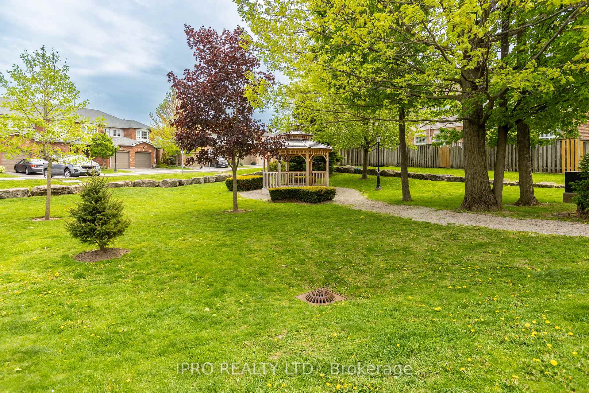Photo 34 of Unit 50, 346 Highland Road W, Hamilton, Stoney Creek Mountain — HOMEH