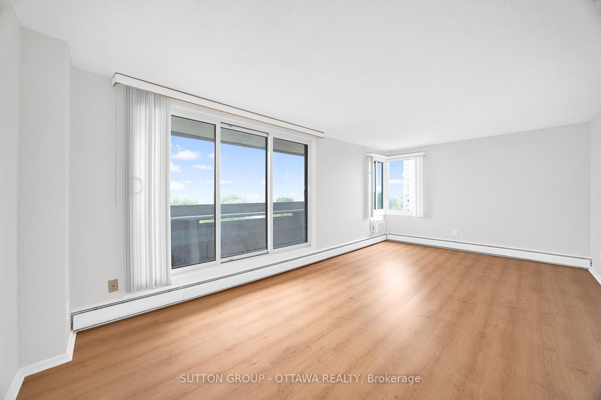 Photo 13 of Unit 711, 1171 Ambleside Drive, Ottawa, Woodroffe — HOMEH