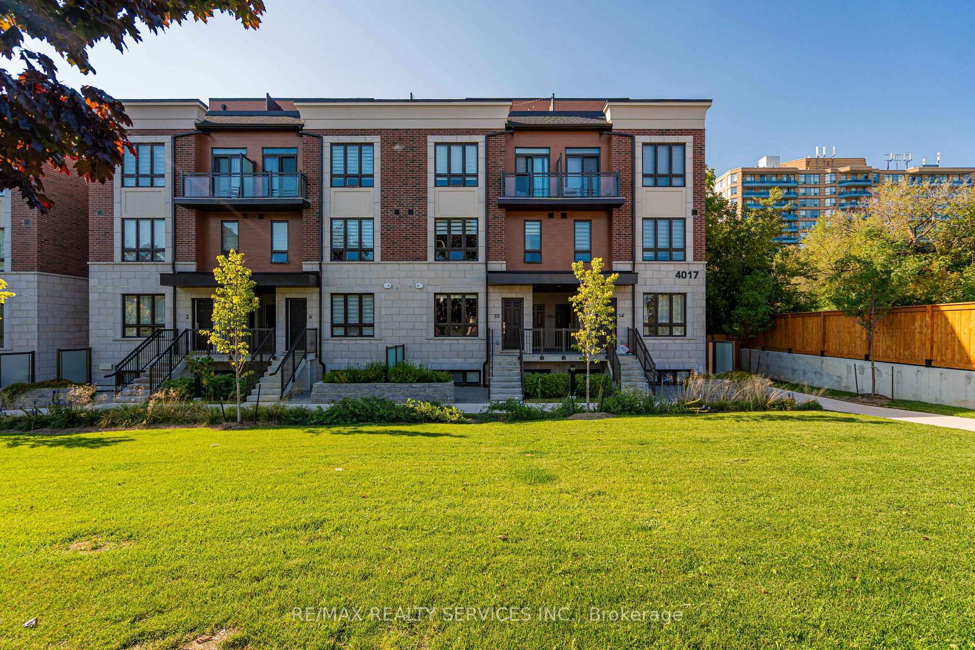 Photo 1 of Unit 16, 4017 Hickory Drive, Mississauga, Rathwood — HOMEH