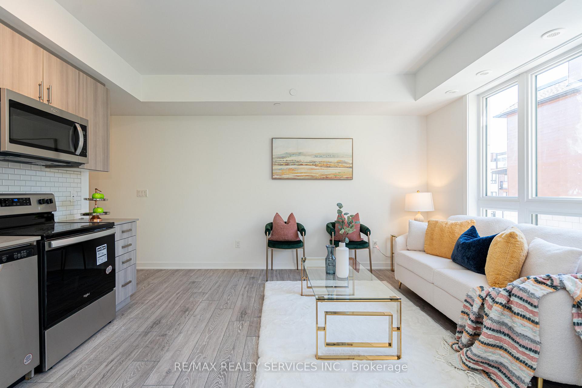 Photo 9 of Unit 16, 4017 Hickory Drive, Mississauga, Rathwood — HOMEH